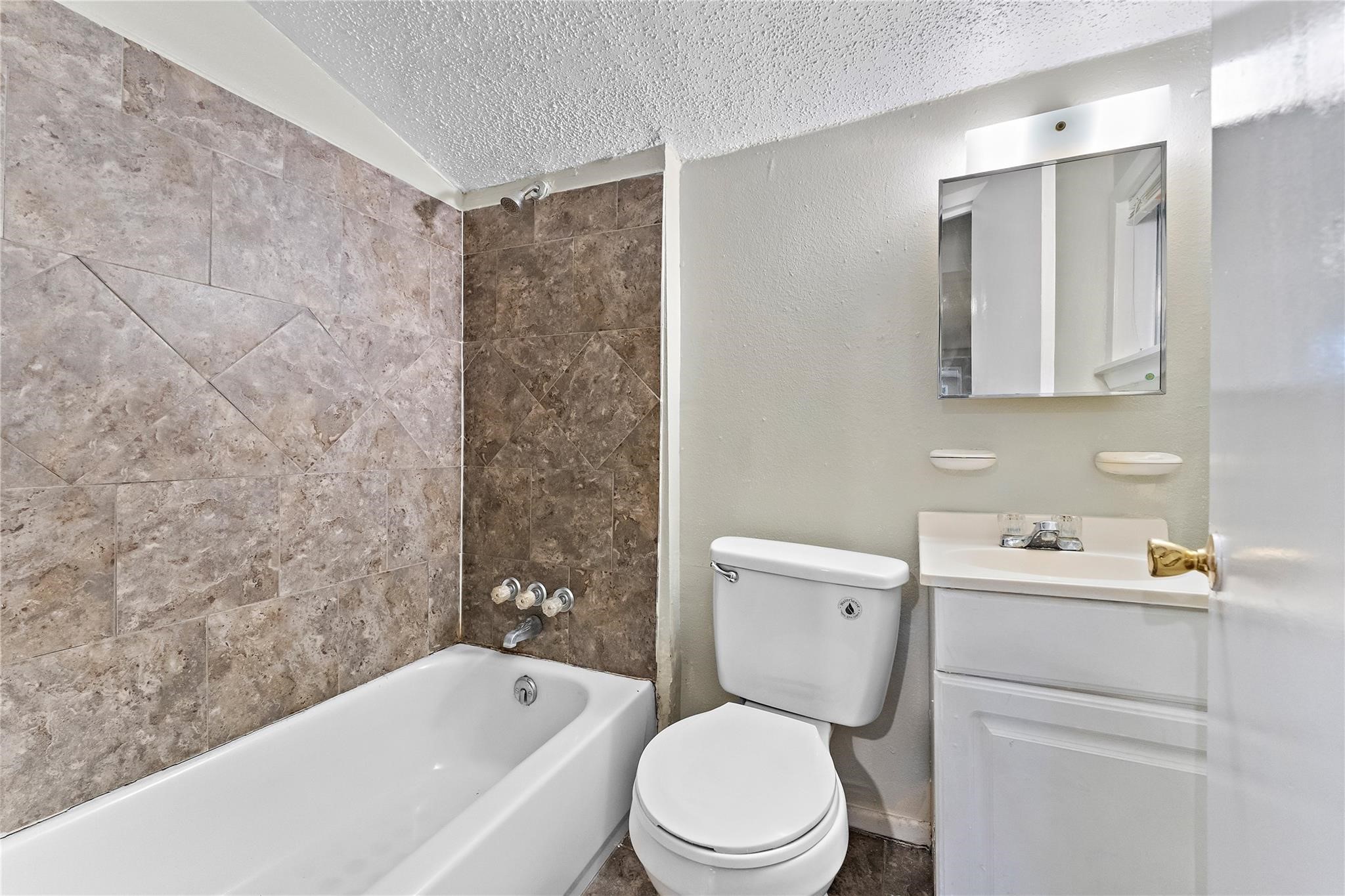 1231 23rd Street N Property Photo 8