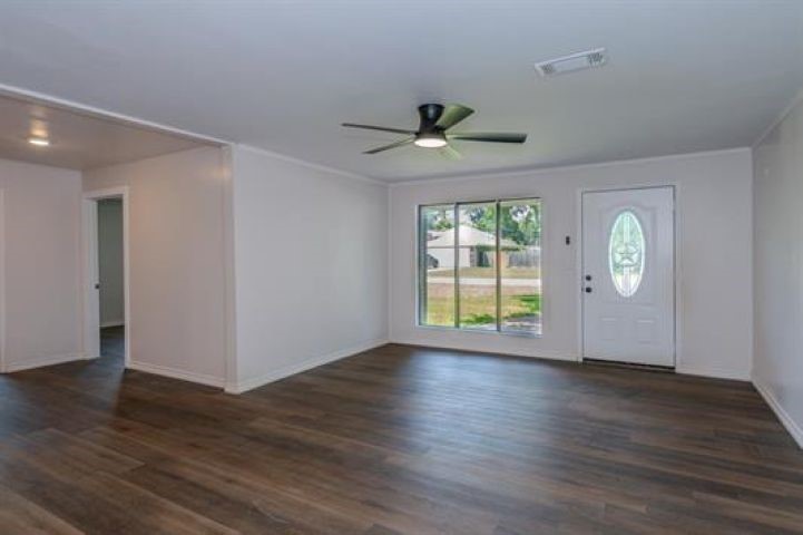 3825 Buckingham Row Property Photo 2