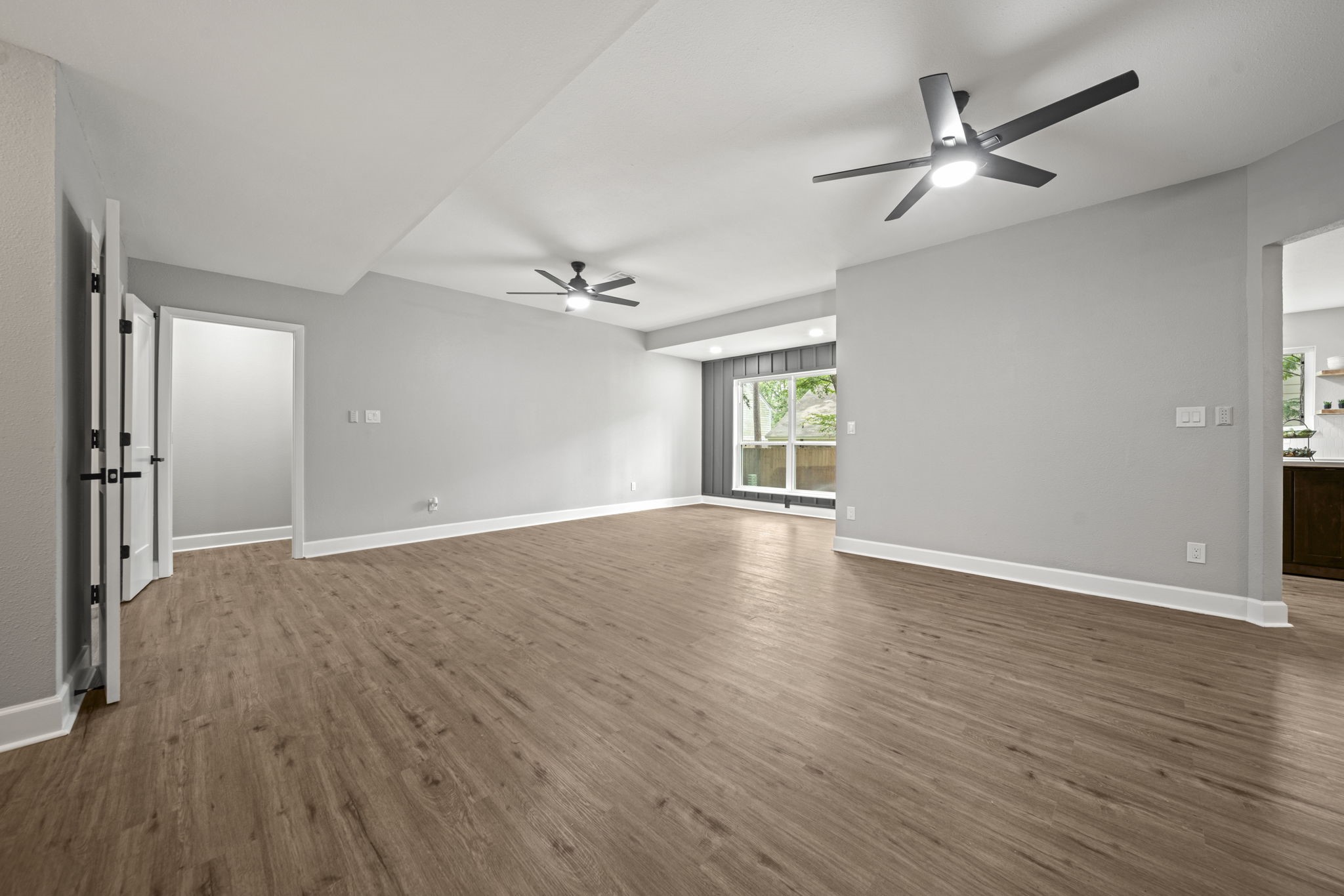 27 Lazy Morning Place Property Photo 4