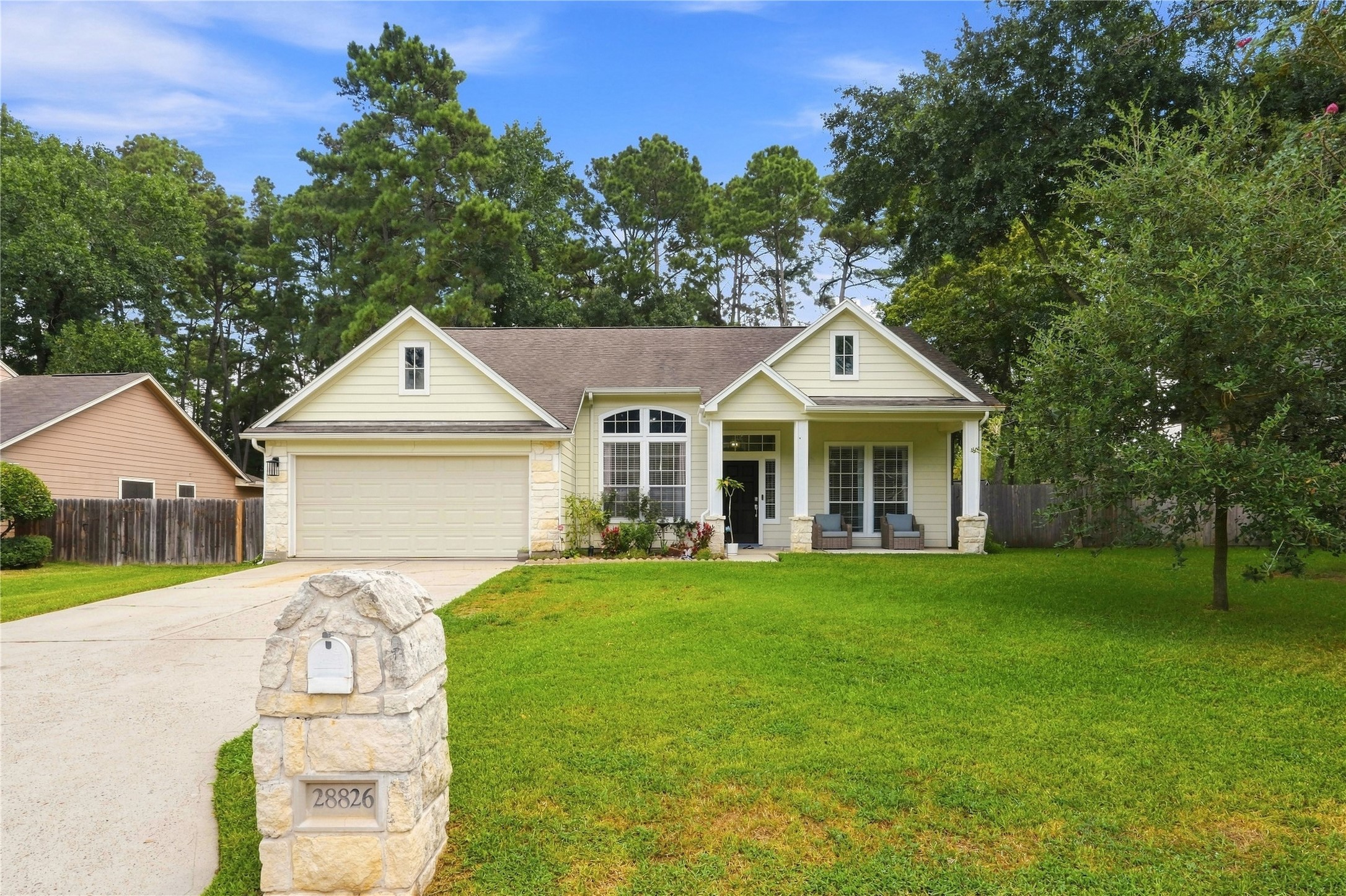 28826 Forest Hill Drive Property Photo 1