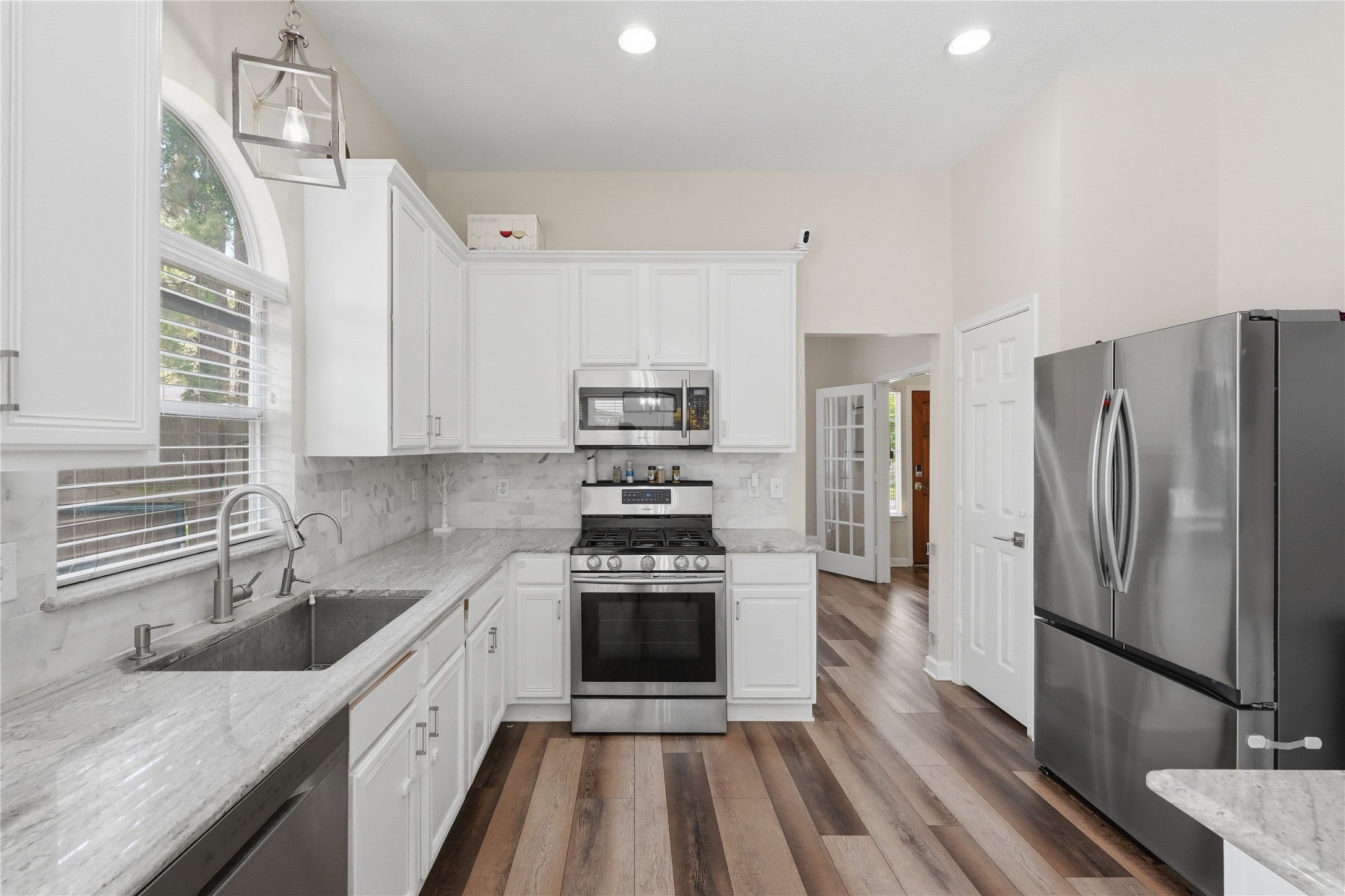28826 Forest Hill Drive Property Photo 15