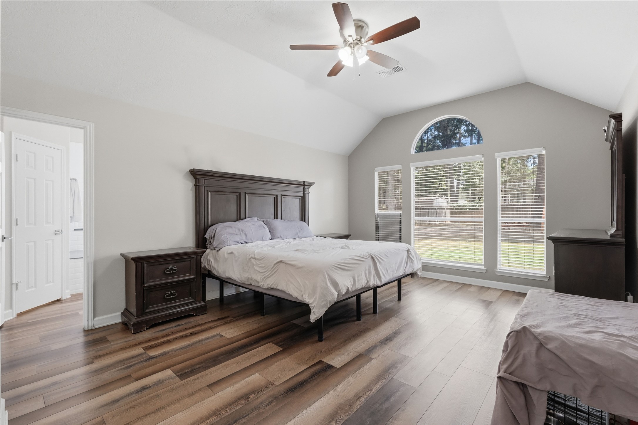 28826 Forest Hill Drive Property Photo 20