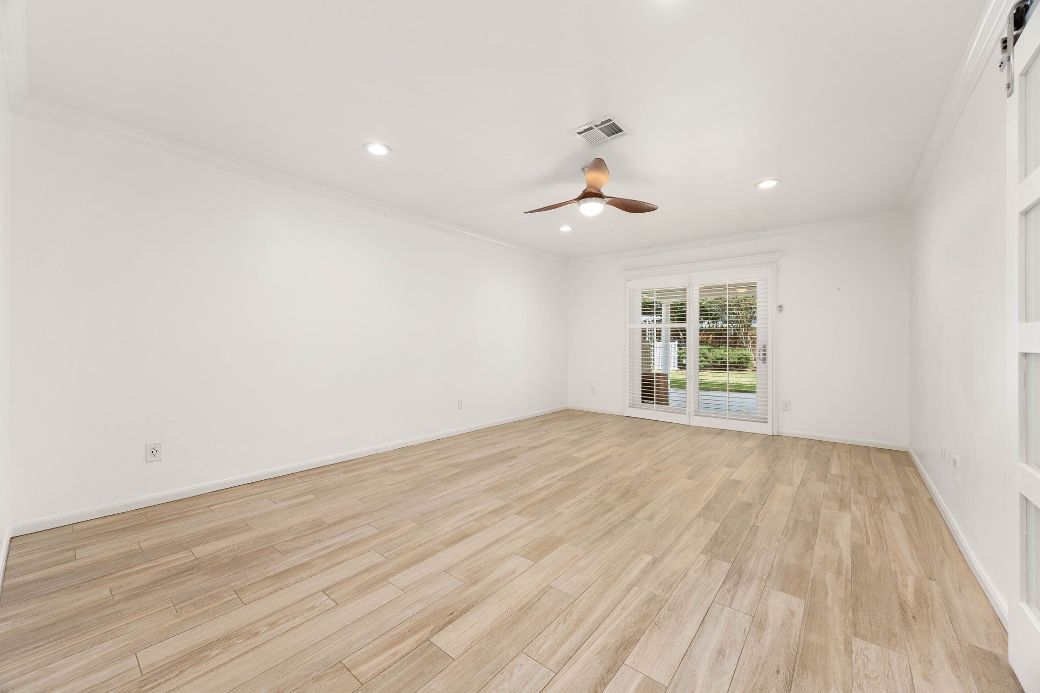 10106 Inwood Drive Property Photo 18