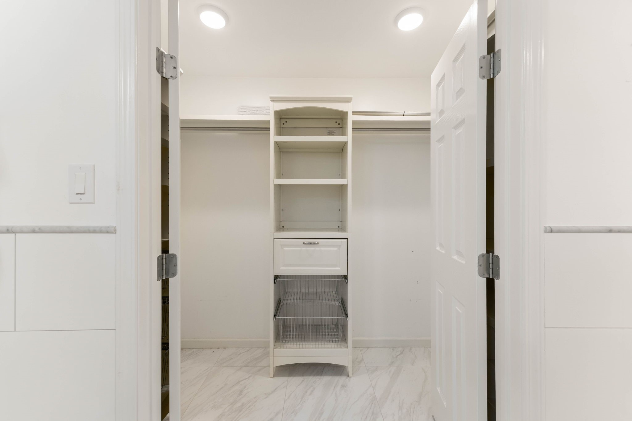 10106 Inwood Drive Property Photo 24