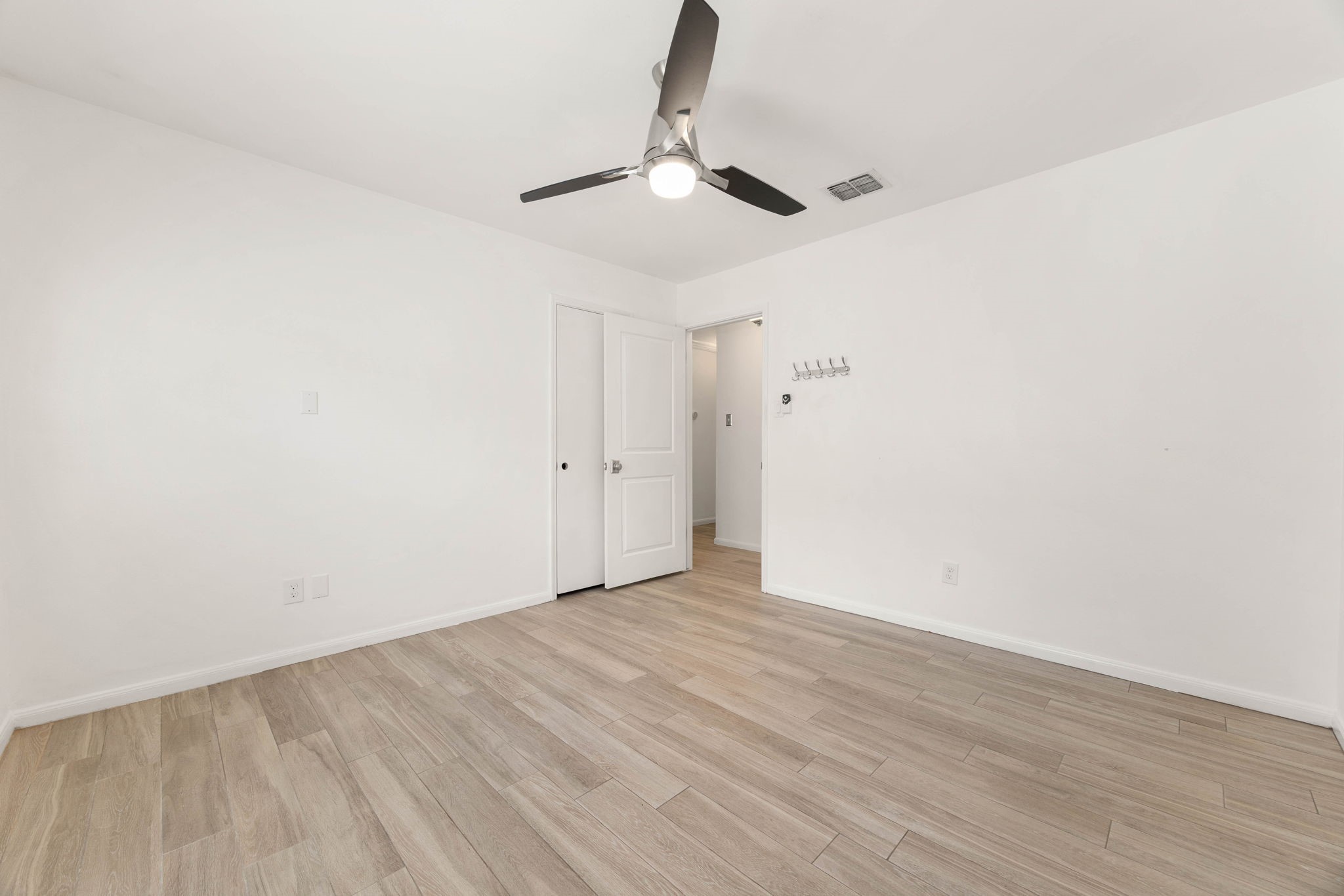 10106 Inwood Drive Property Photo 26