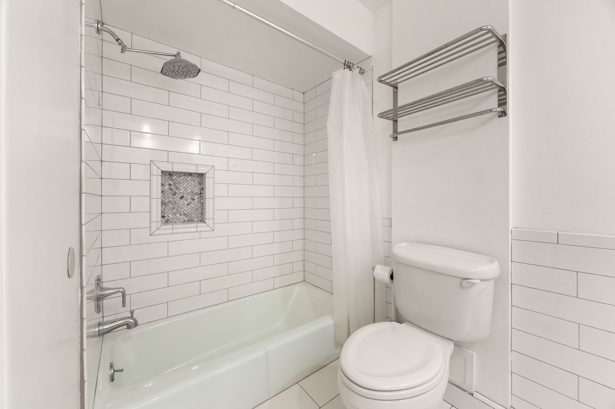 10106 Inwood Drive Property Photo 31