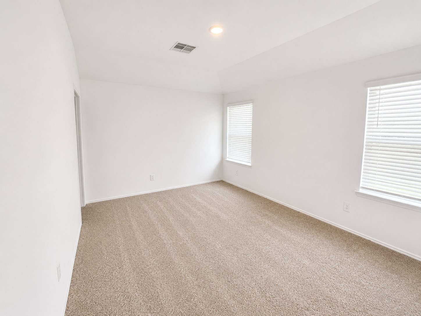 1930 Legacy Hills Drive Property Photo 7