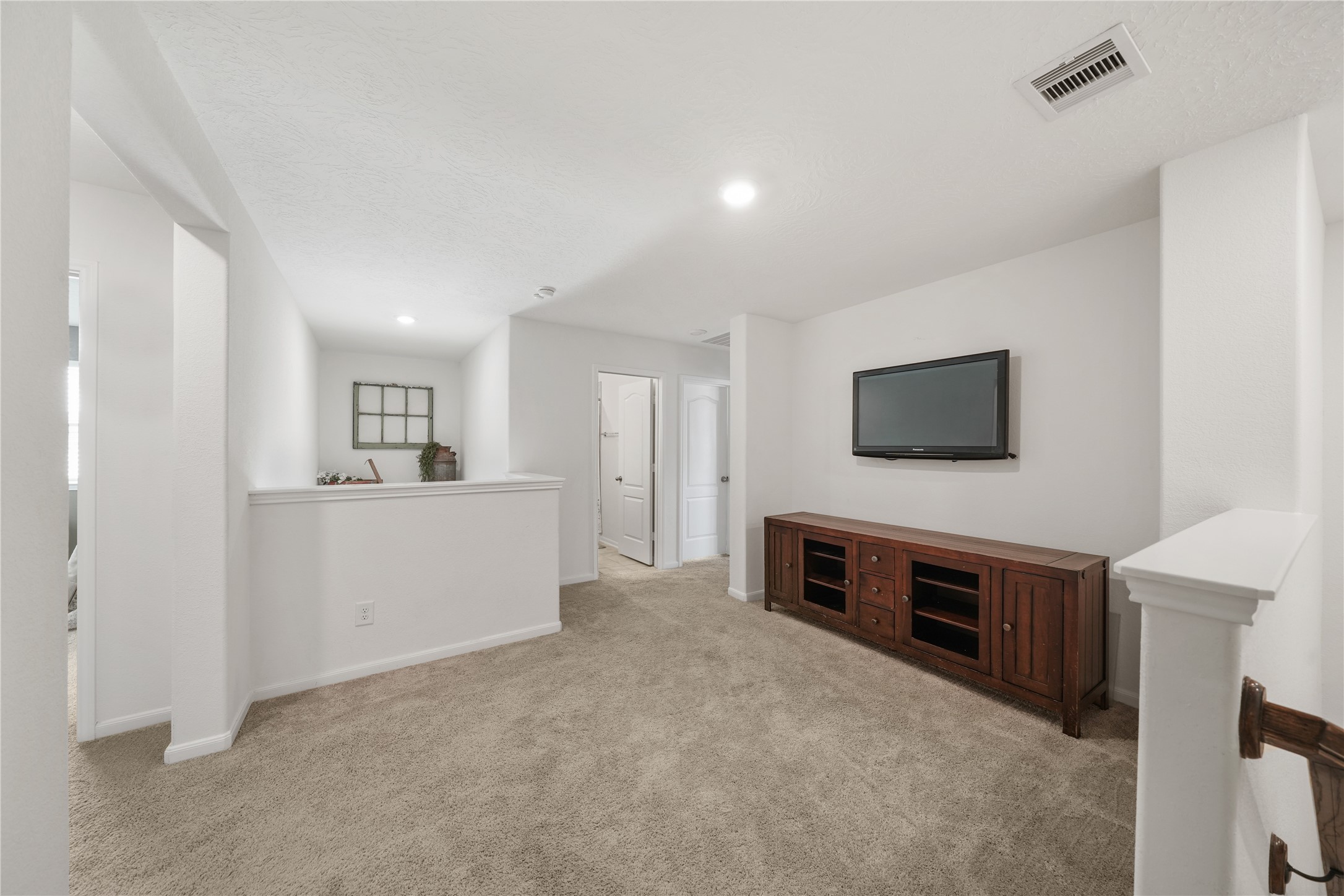 8837 Twin Falls Lane Property Photo 15