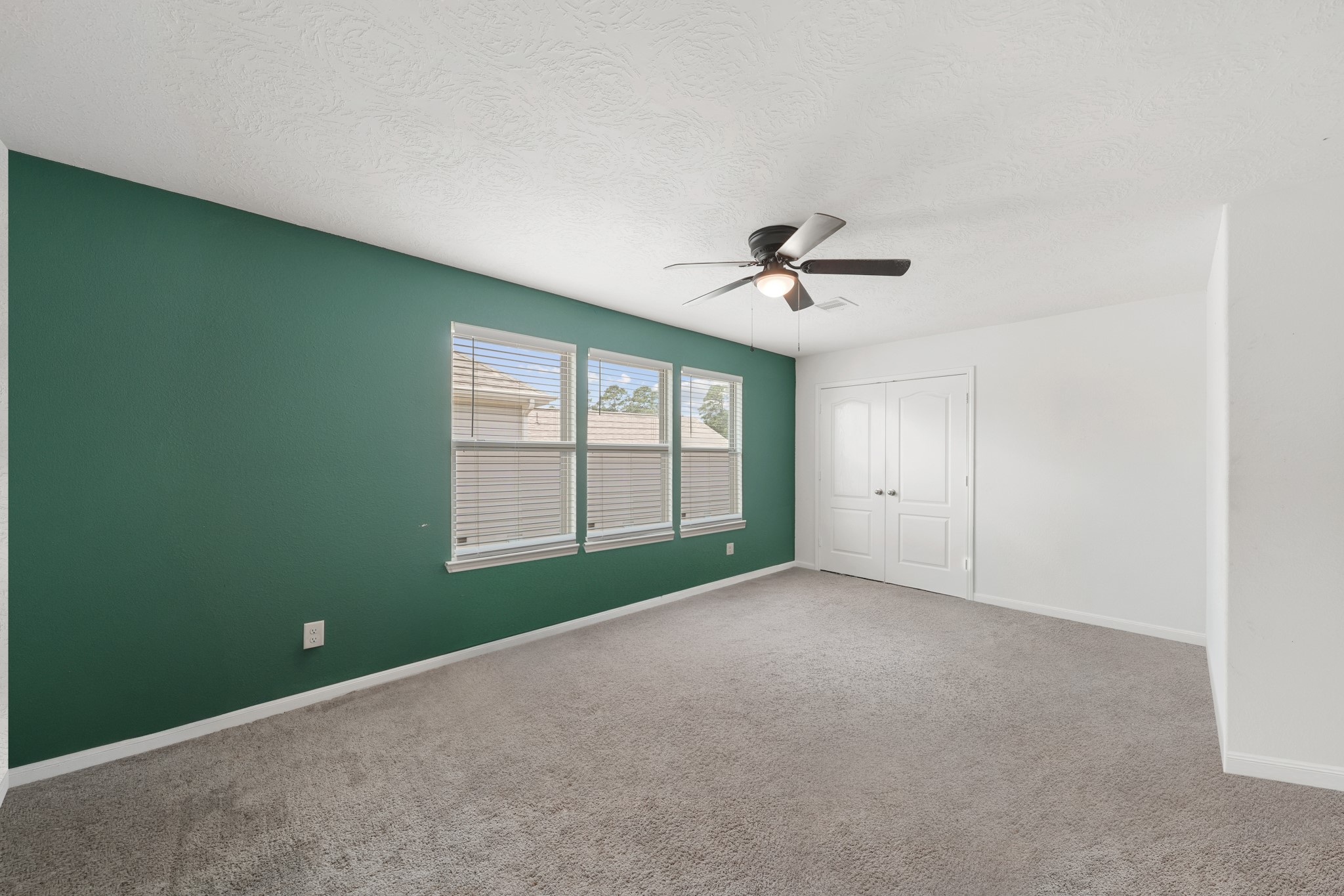 8837 Twin Falls Lane Property Photo 17