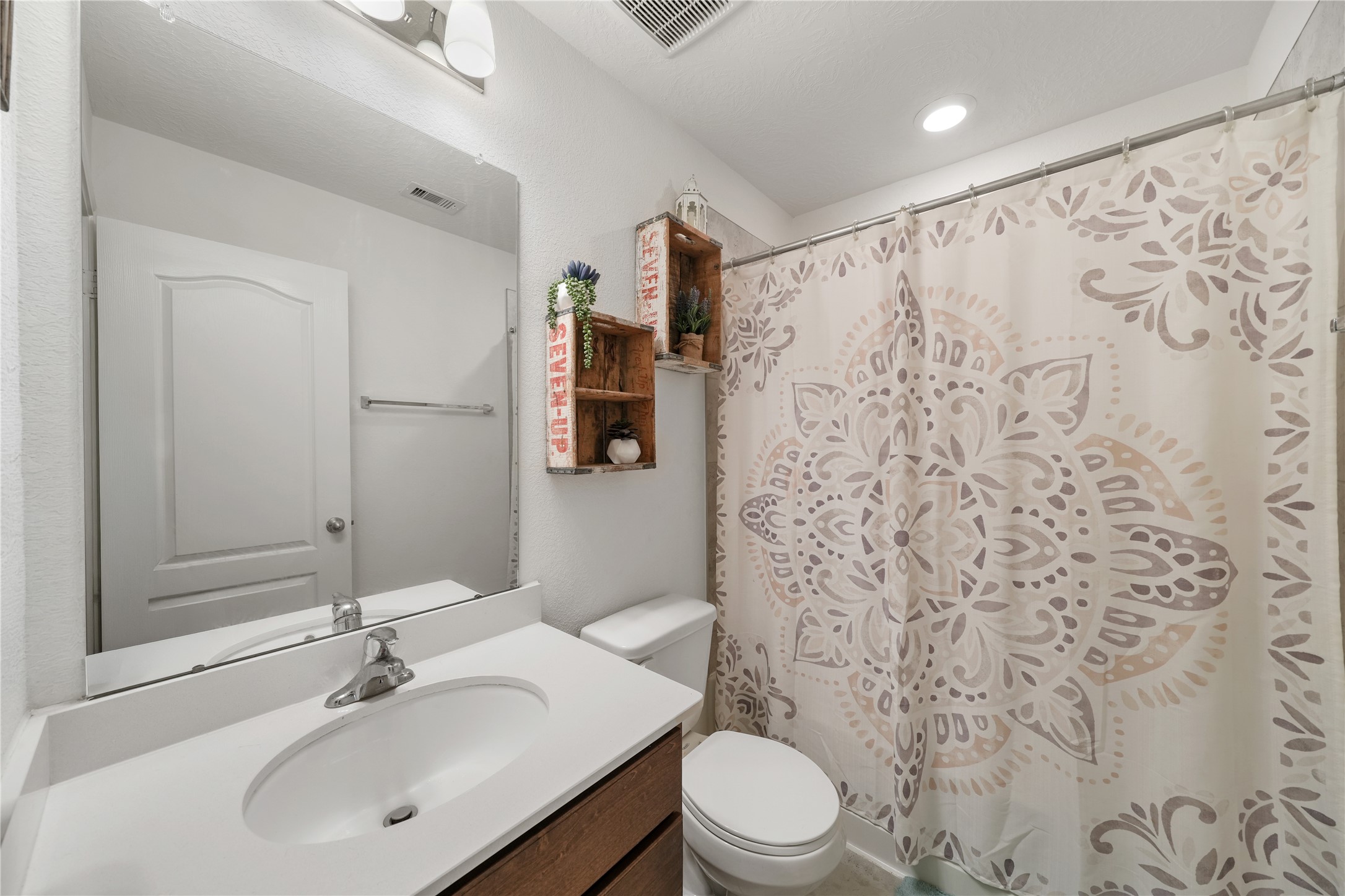 8837 Twin Falls Lane Property Photo 18