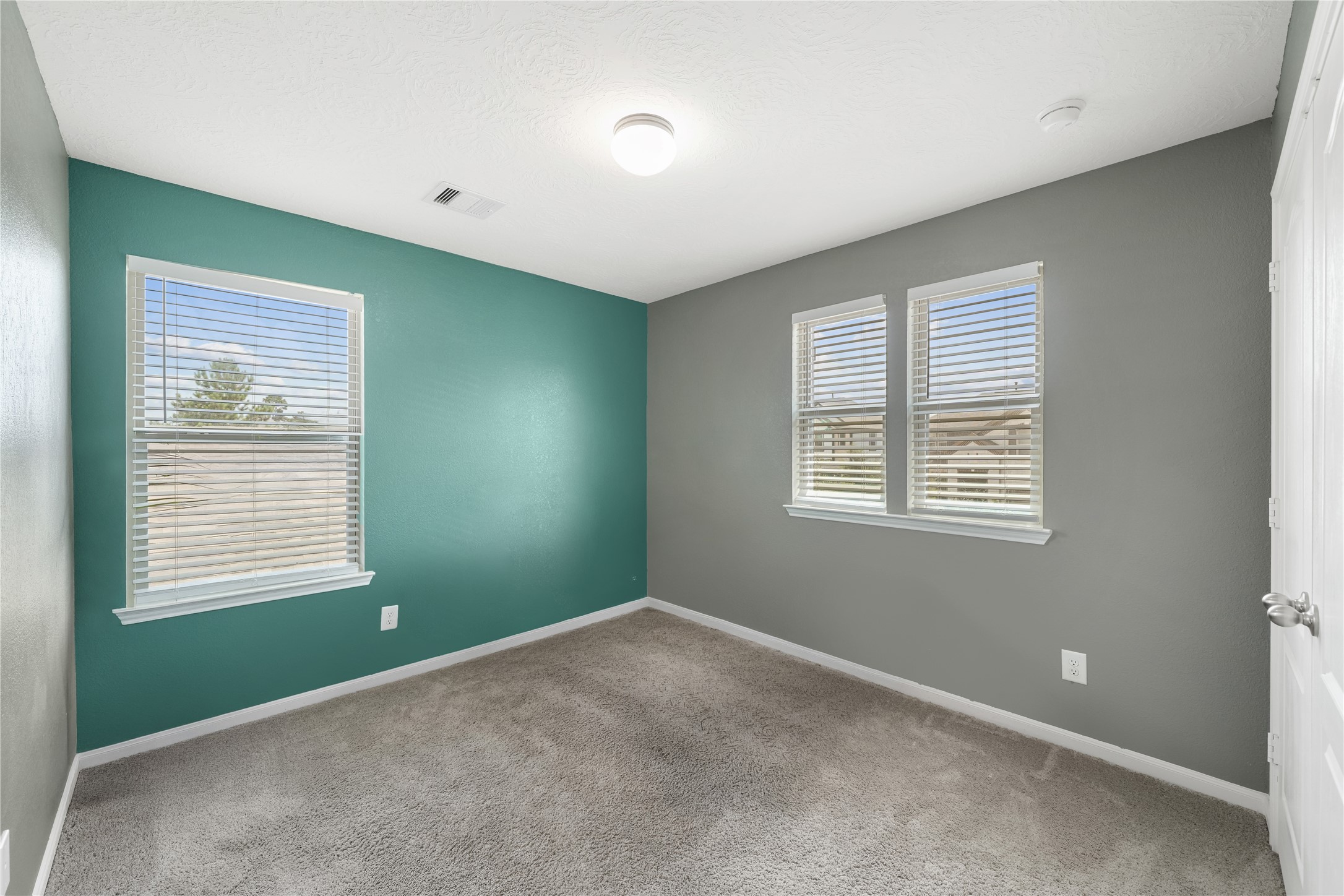 8837 Twin Falls Lane Property Photo 20