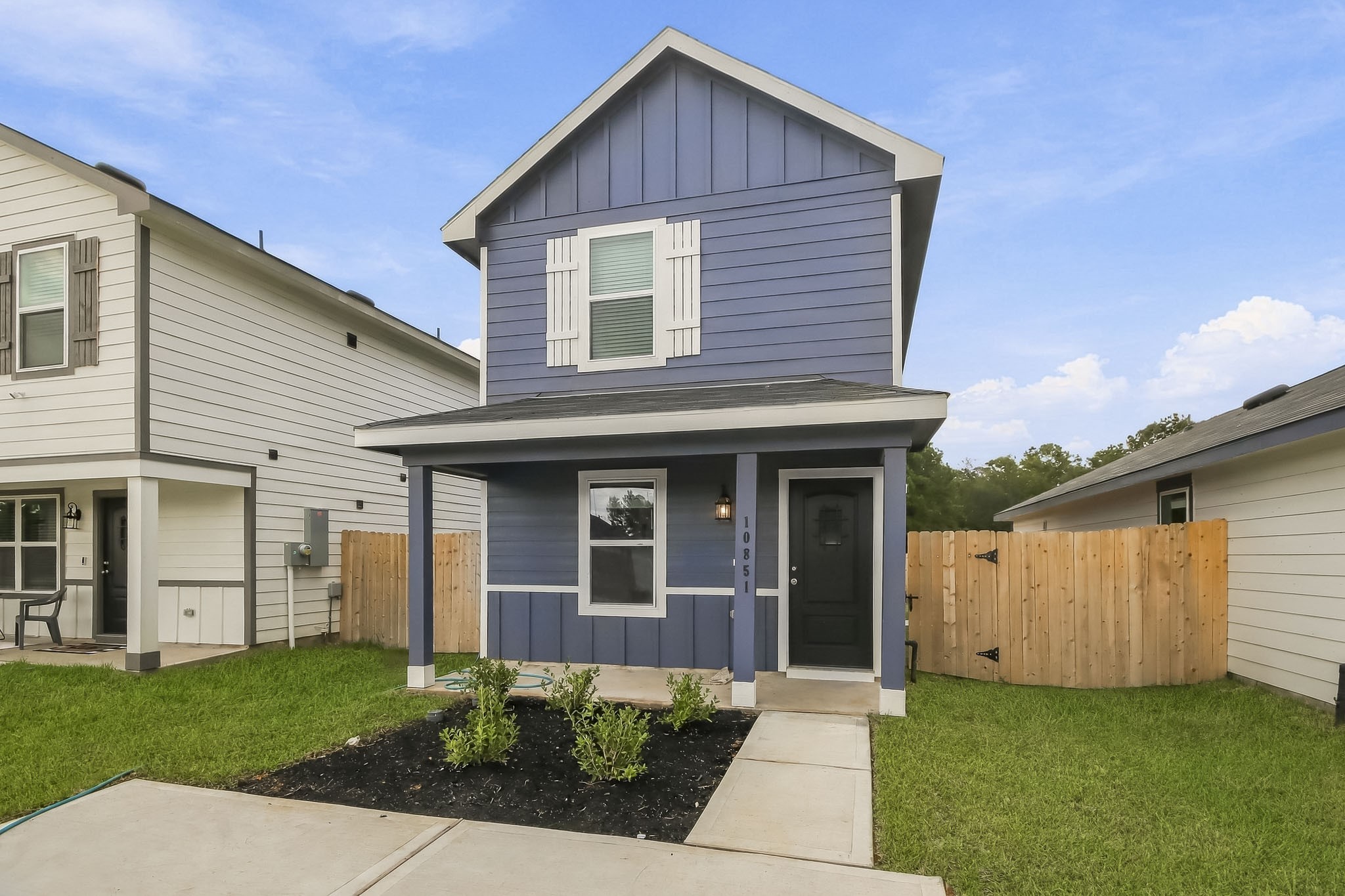 10851 N Baron Village Place Property Photo 1