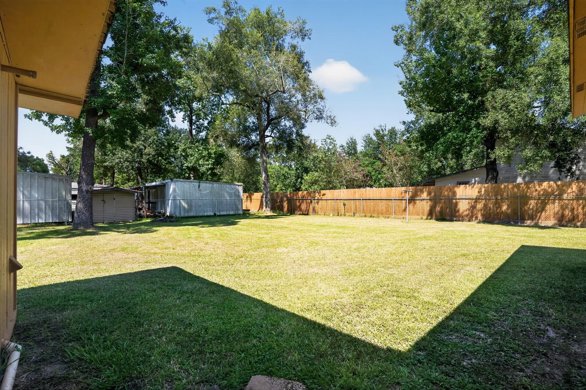 1415 Sharon Street Property Photo 3