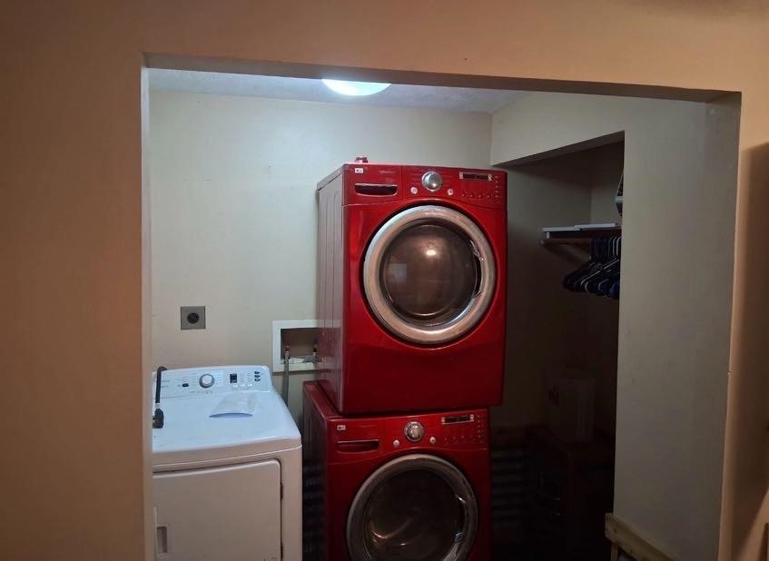 1415 Sharon Street Property Photo 19