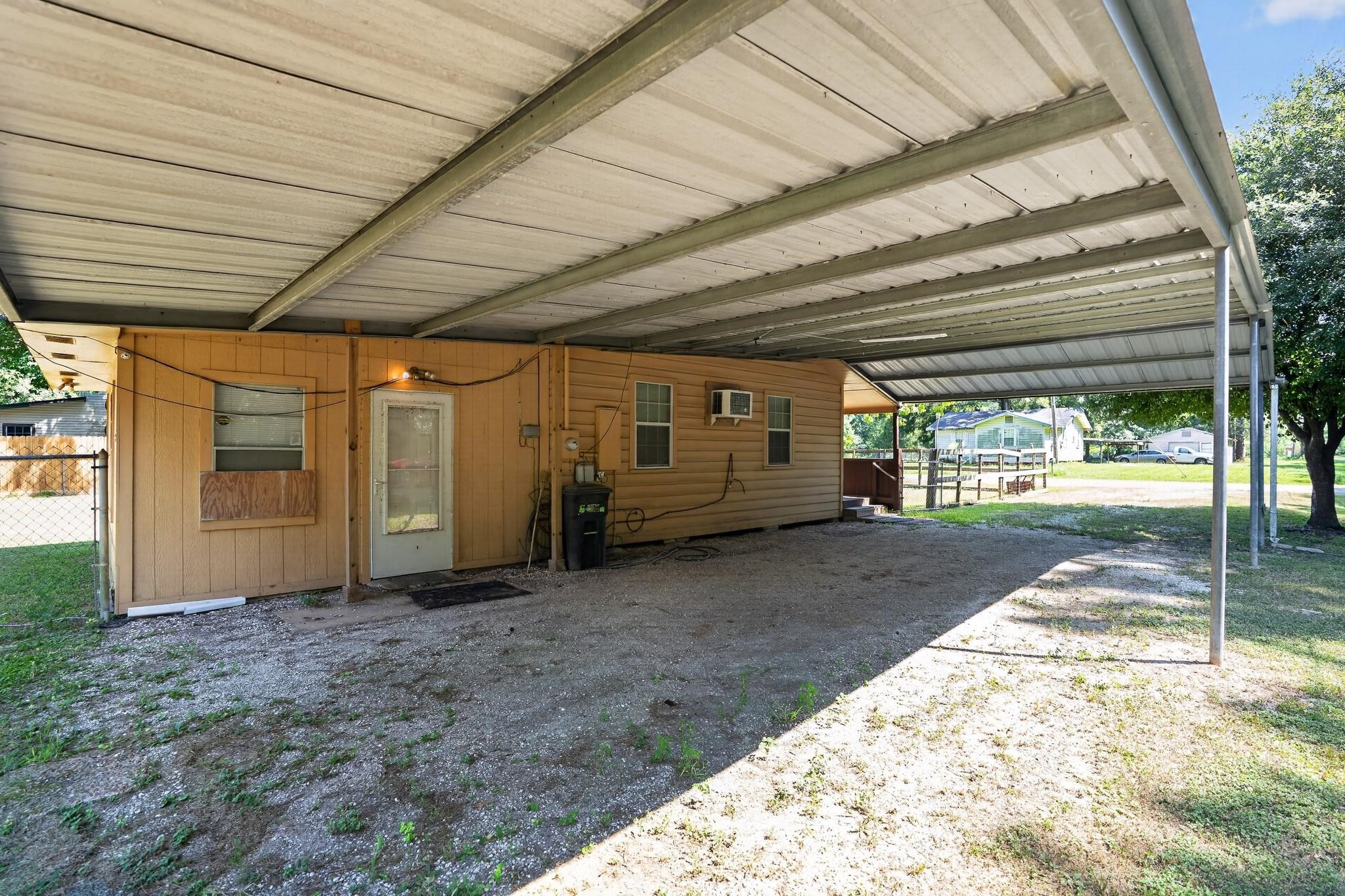 1415 Sharon Street Property Photo 20