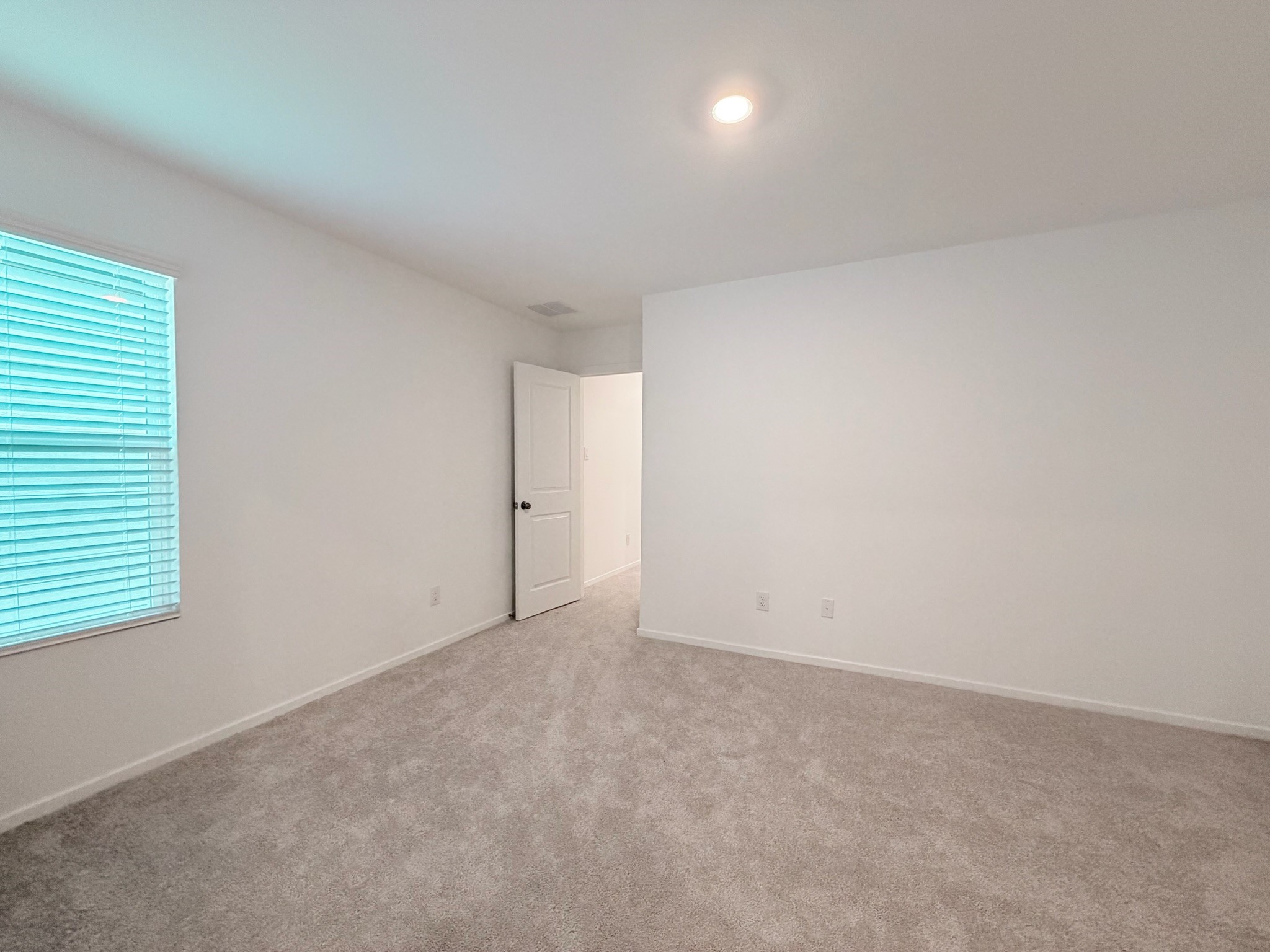 945 Pertuso Lane Property Photo 8