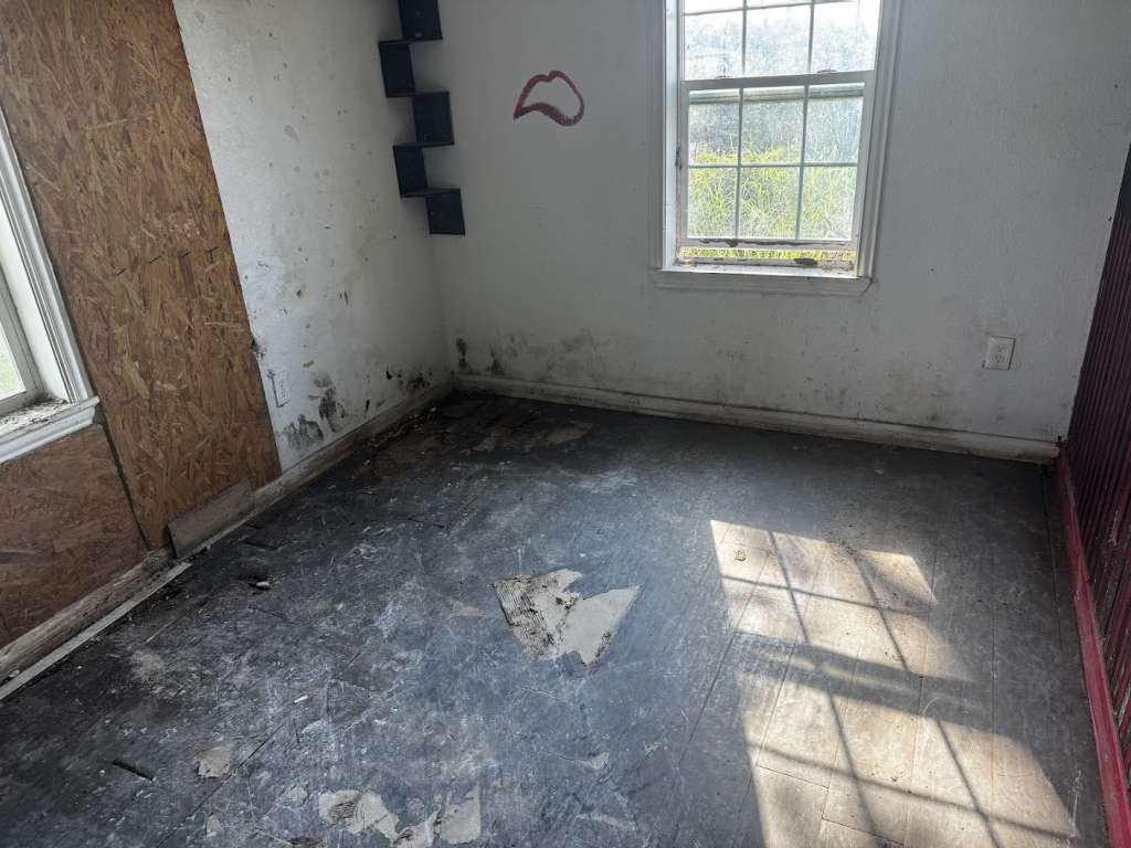 20202 Highway 36 Property Photo 5