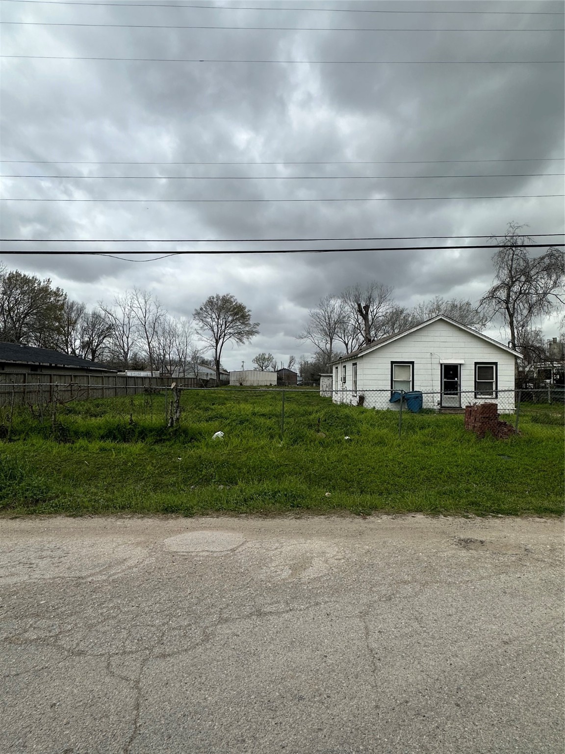 12310 Zavalla Street Property Photo