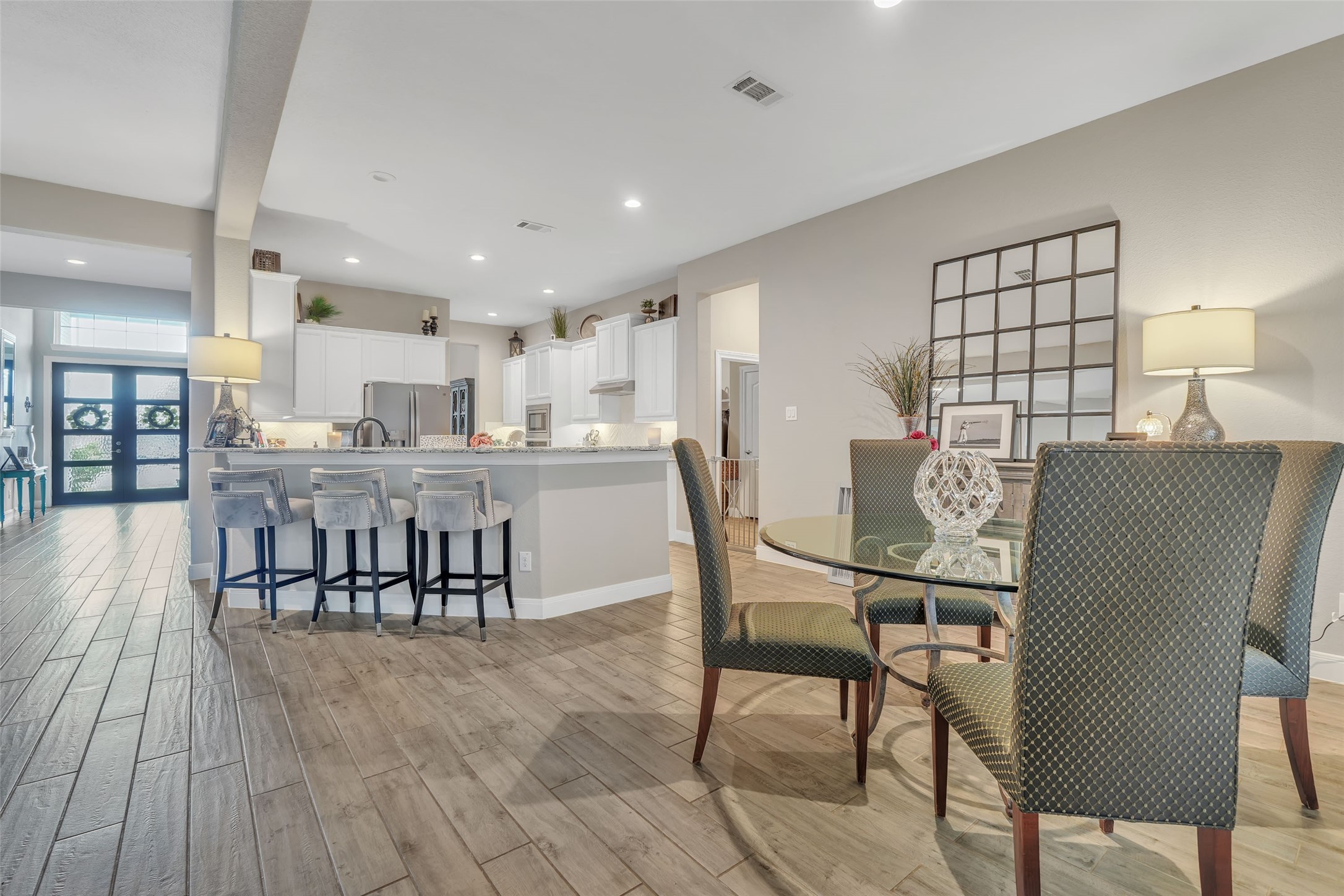 1541 N Blue Bonnet Lane Property Photo 8