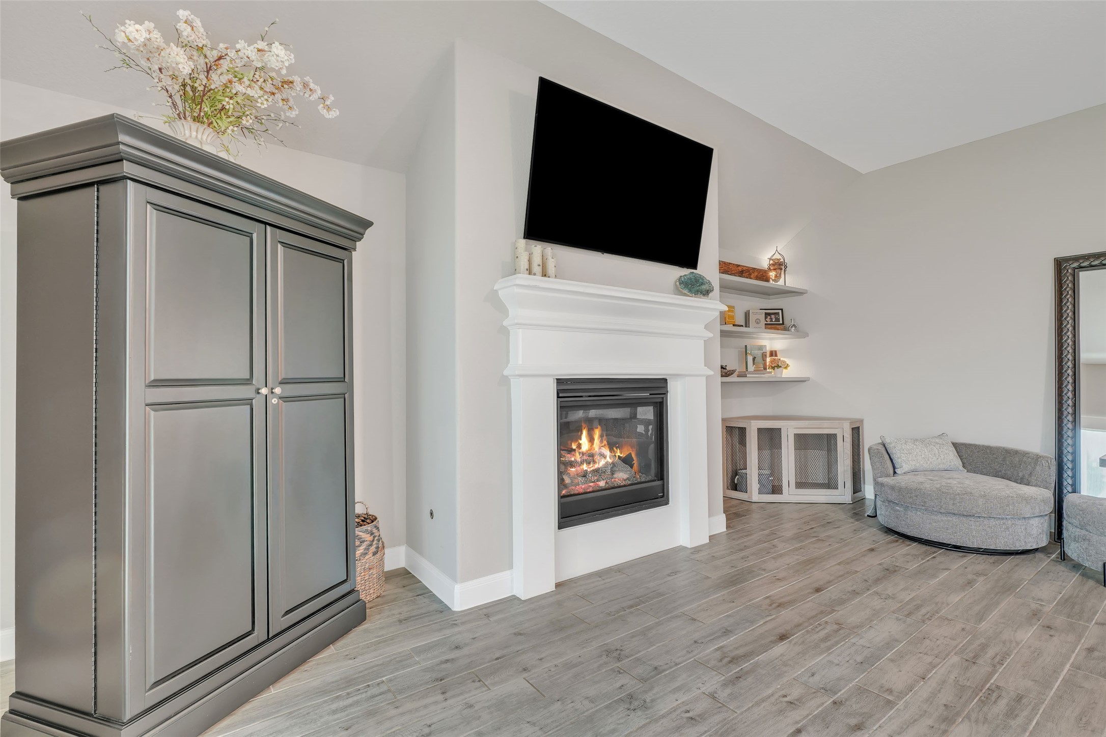 1541 N Blue Bonnet Lane Property Photo 12