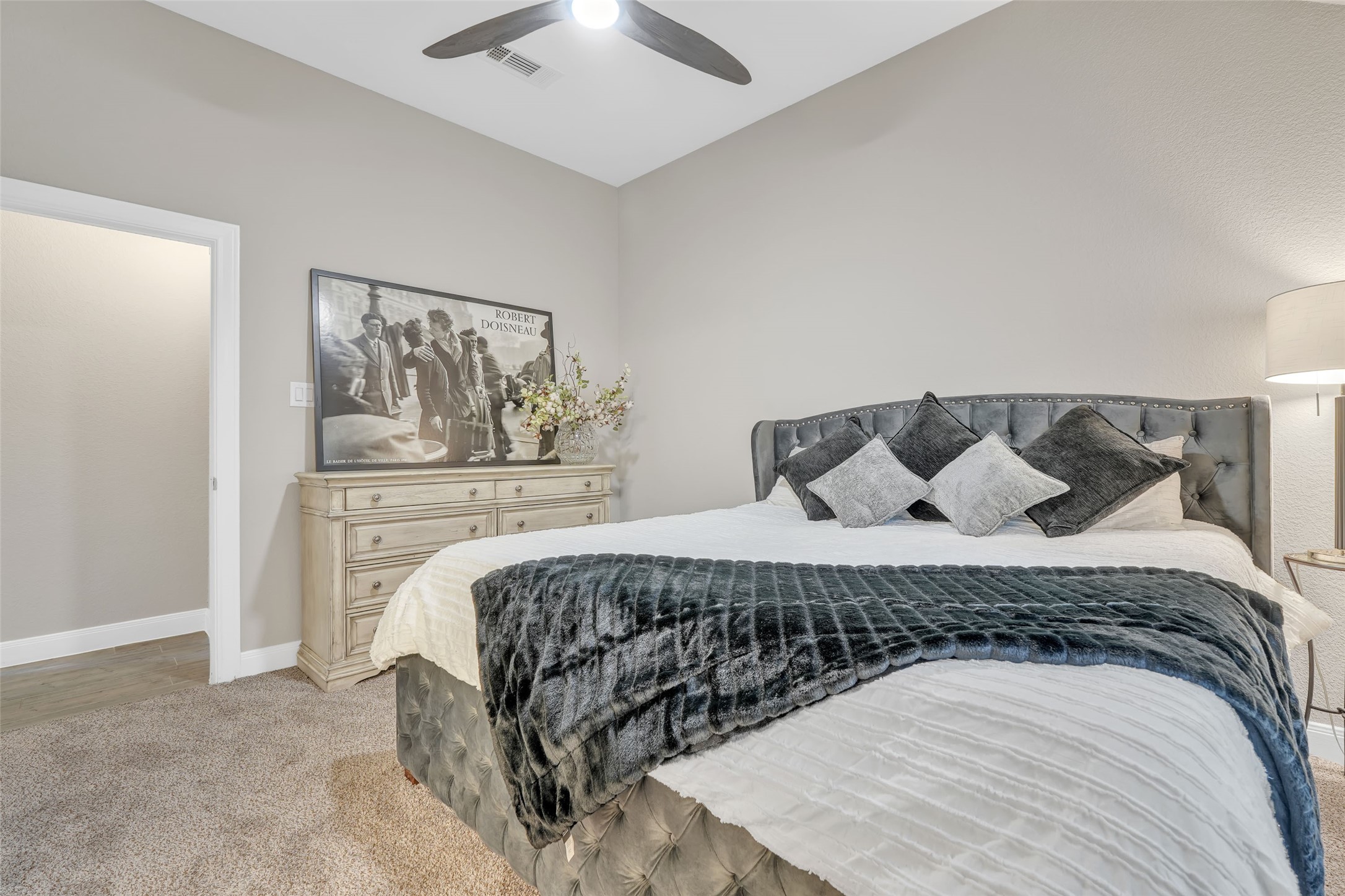 1541 N Blue Bonnet Lane Property Photo 19