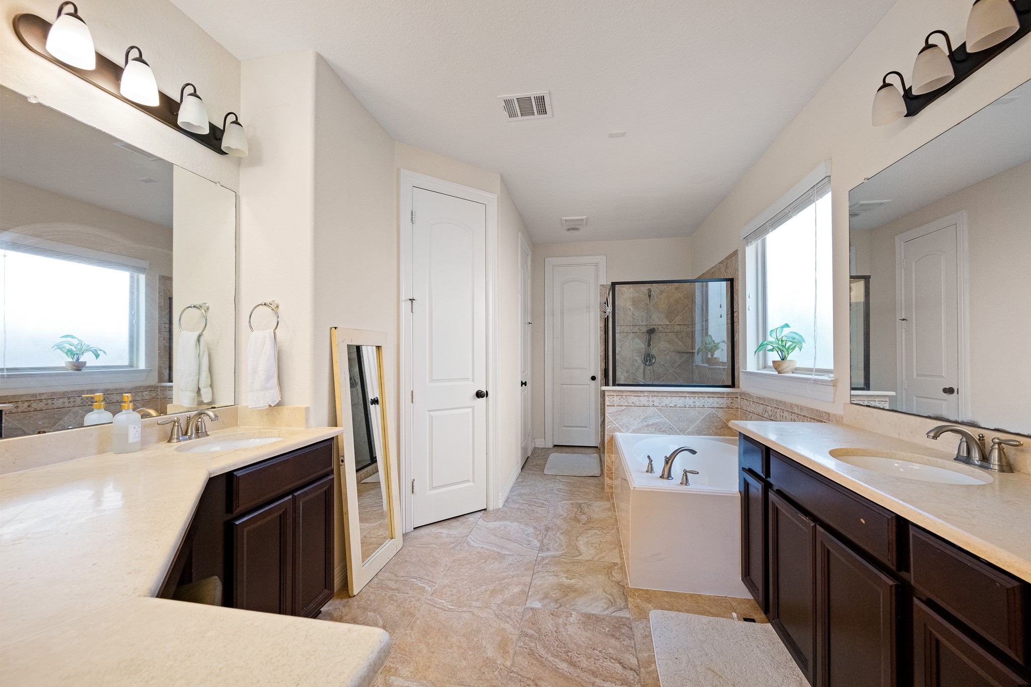 4627 Miramar Drive Property Photo 38