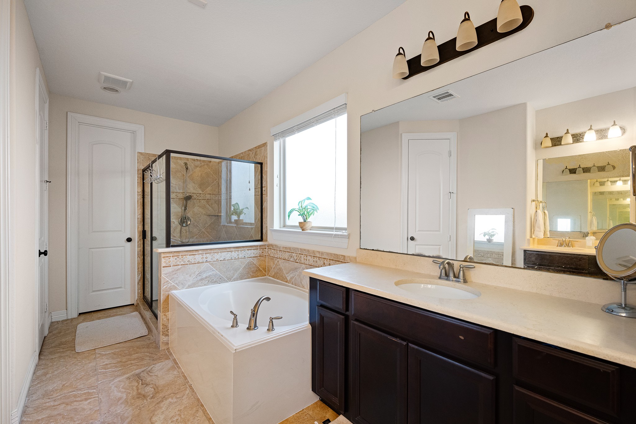 4627 Miramar Drive Property Photo 39