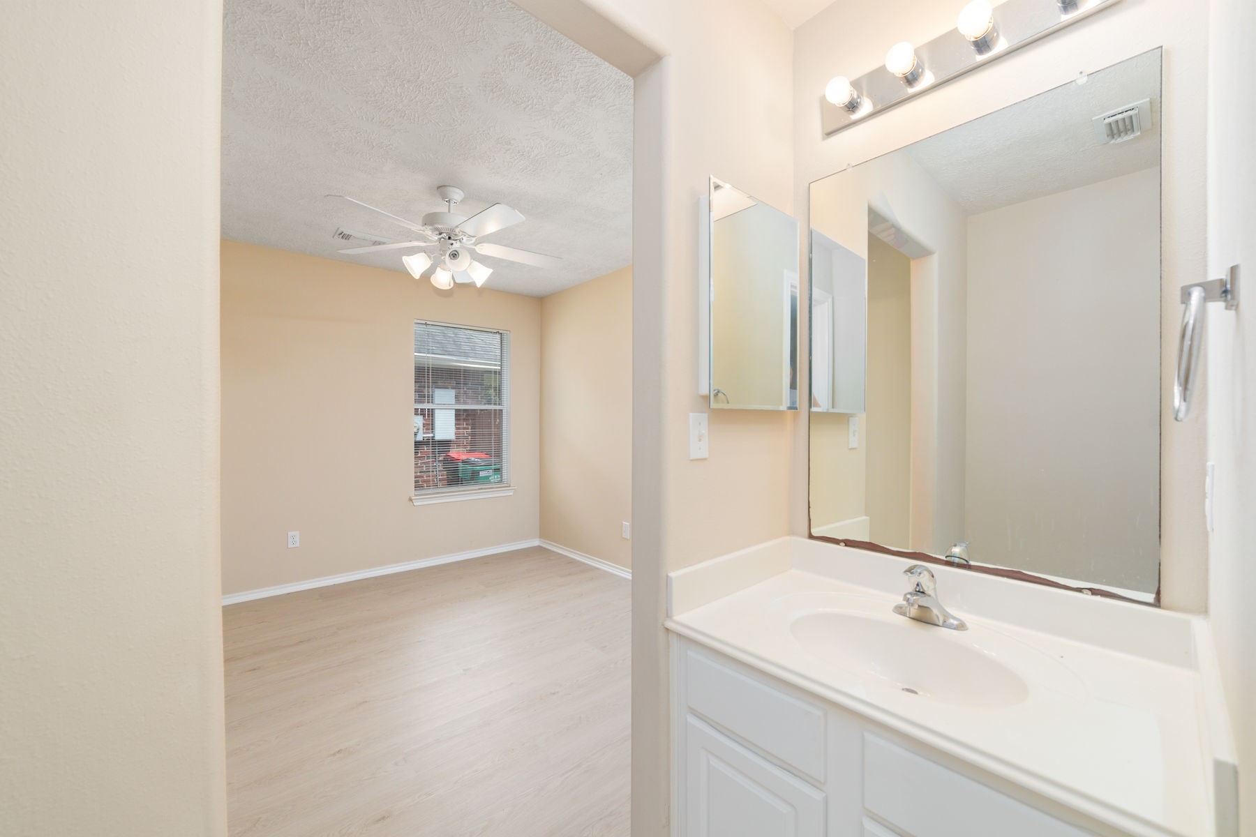 20511 Bouganvilla Blossom Ln Lane Property Photo 25