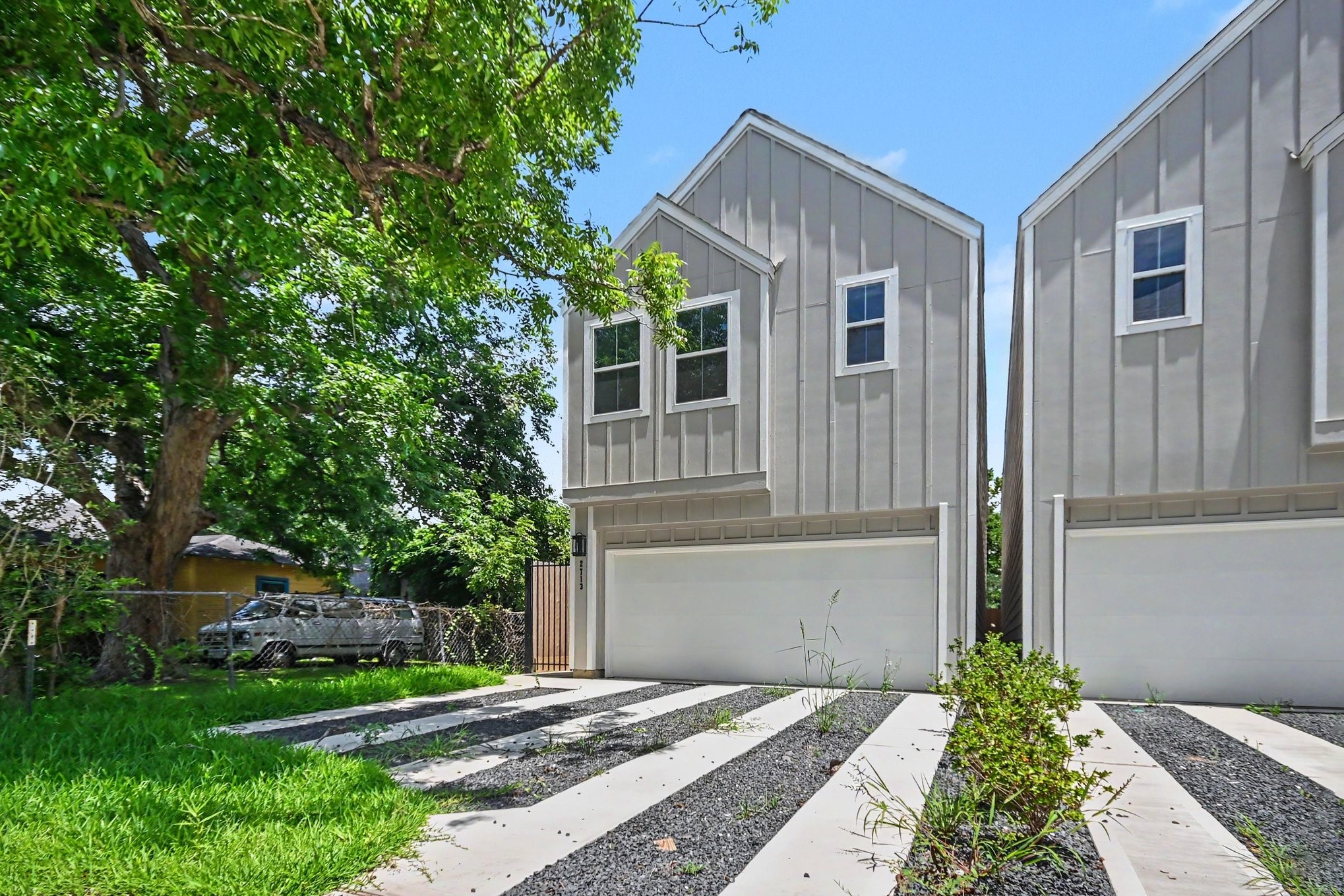 2713 Tierwester Street Property Photo