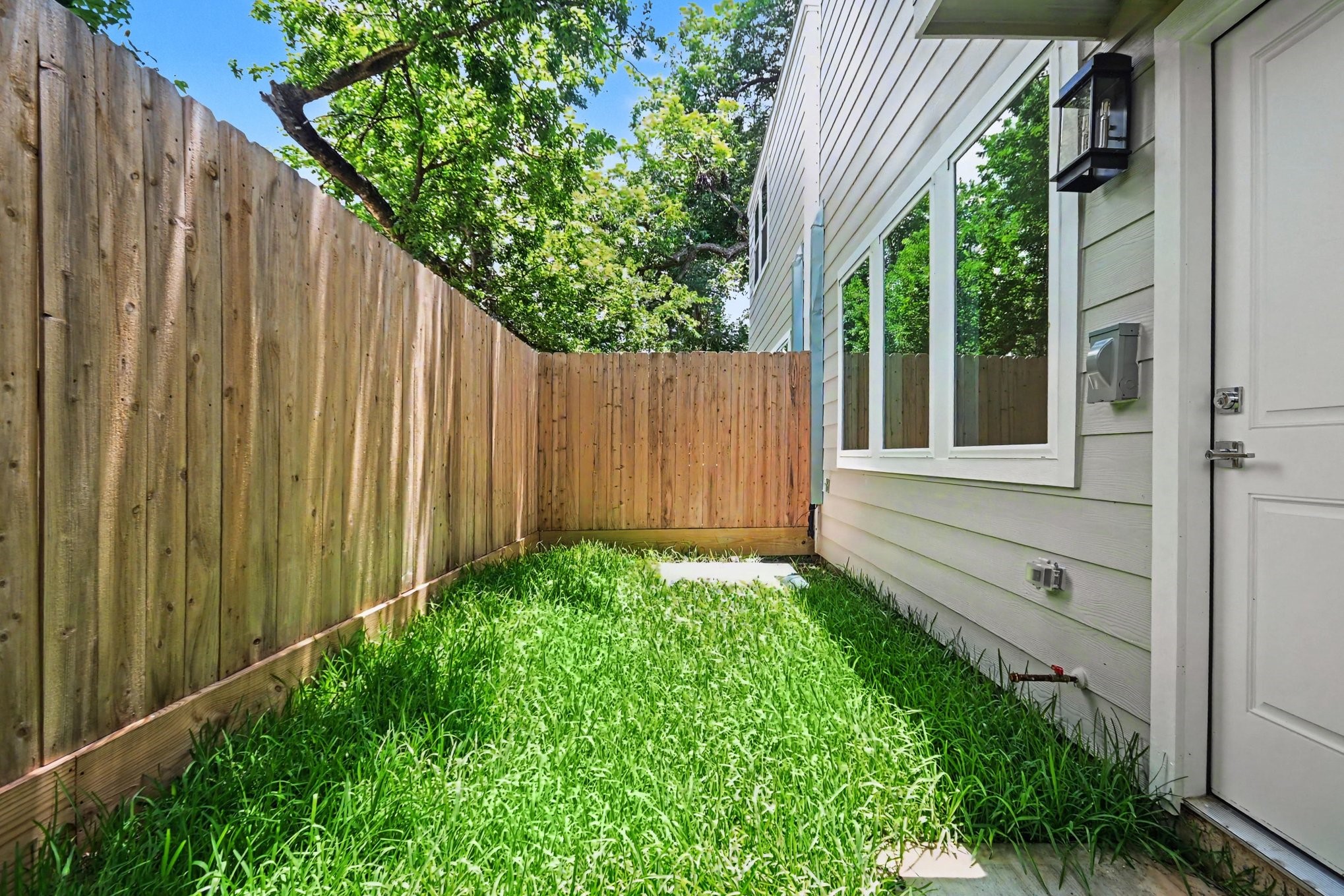 2713 Tierwester Street Property Photo 26