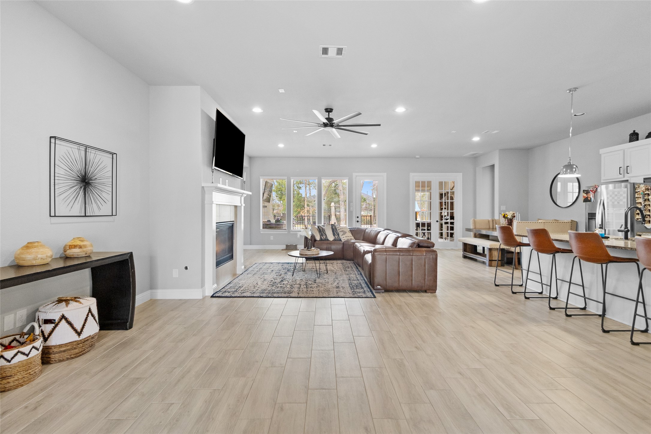 21258 Hidden Bend Loop Property Photo 2