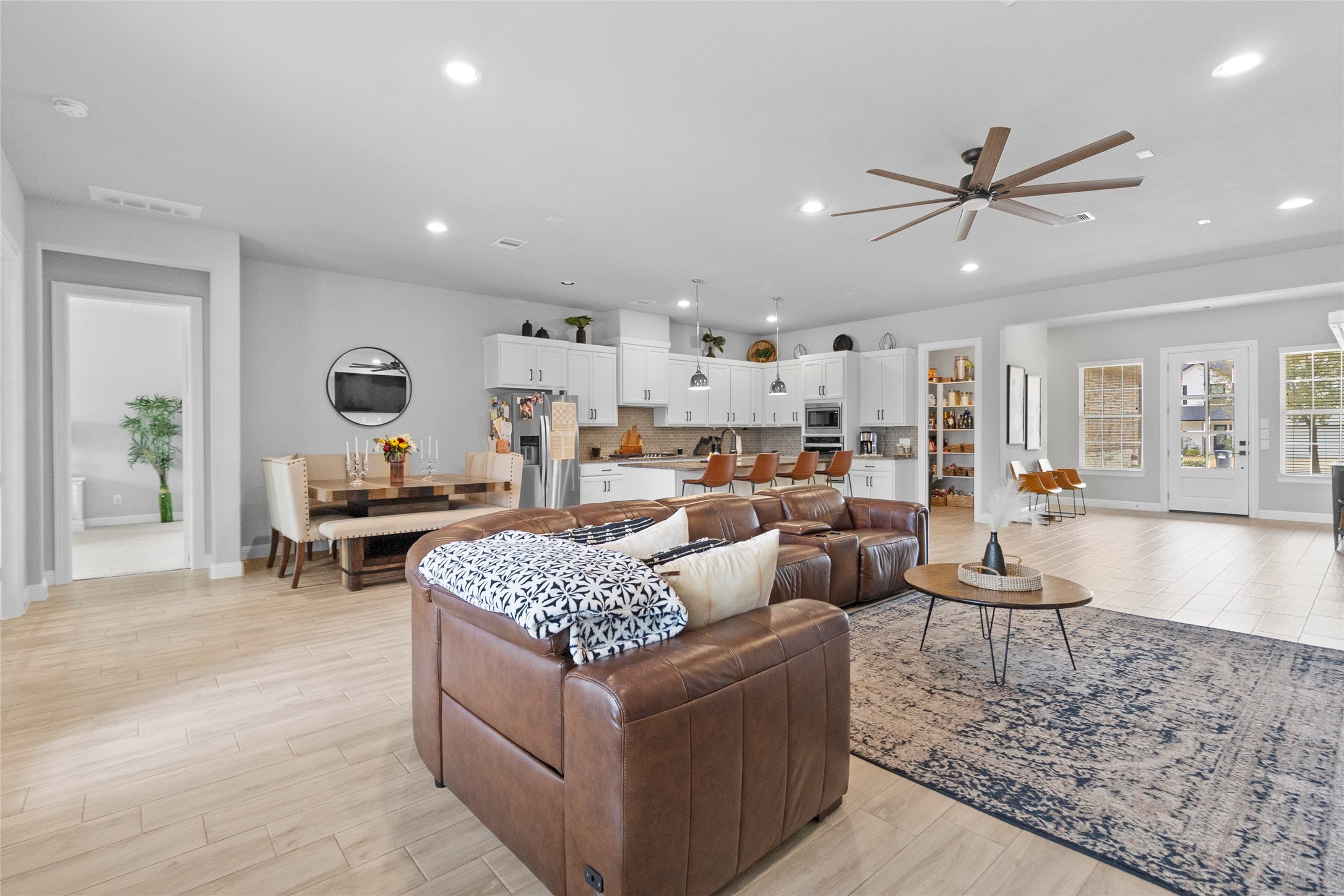 21258 Hidden Bend Loop Property Photo 4