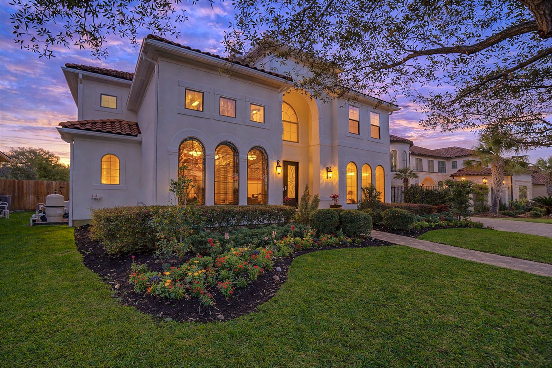 14014 Hampton Cove Drive Property Photo 1