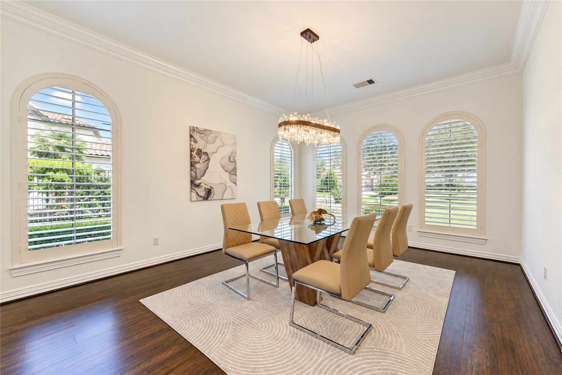 14014 Hampton Cove Drive Property Photo 3