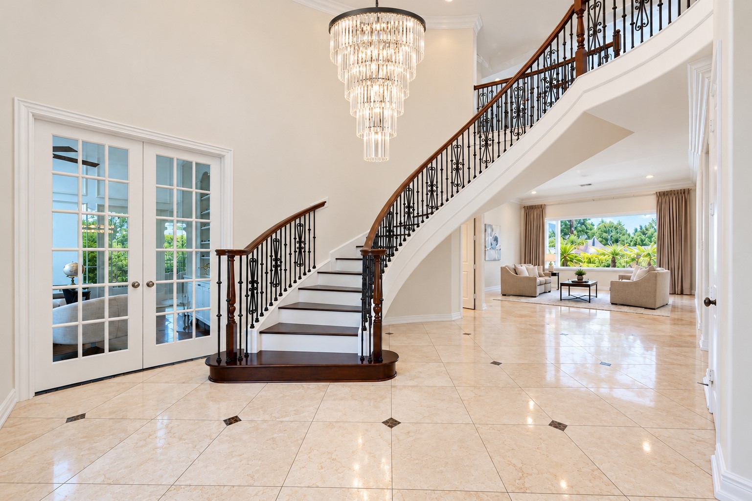 14014 Hampton Cove Drive Property Photo 6