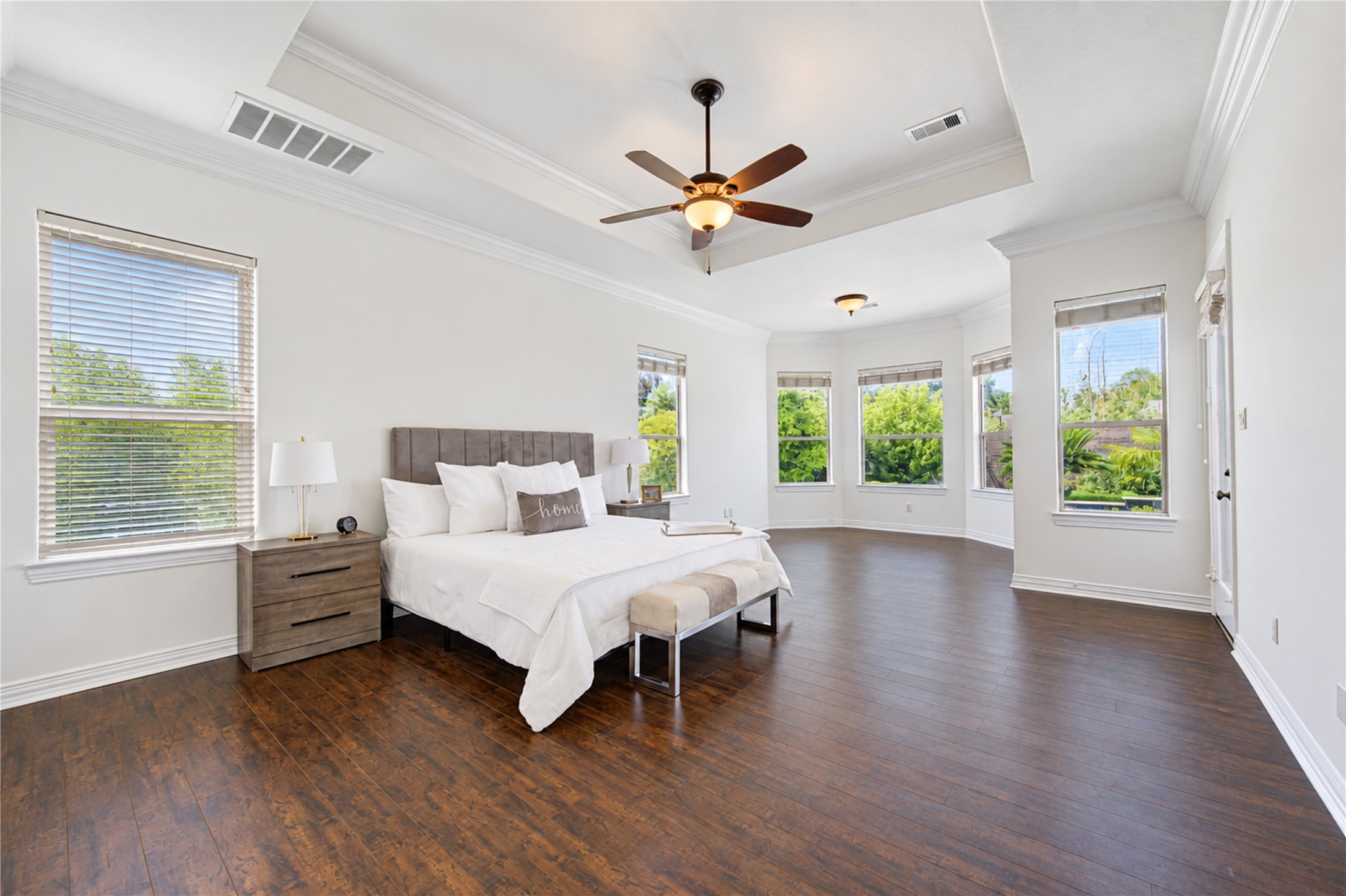 14014 Hampton Cove Drive Property Photo 18