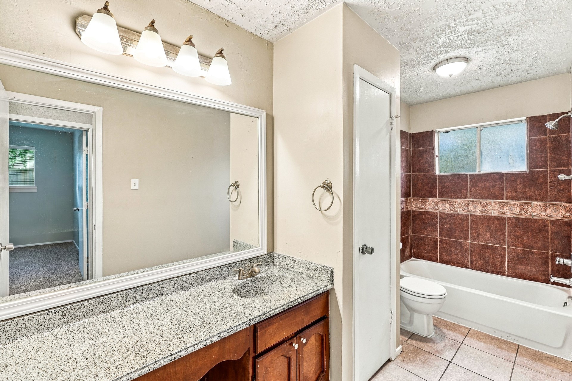 16410 Sky Blue Lane Property Photo 14