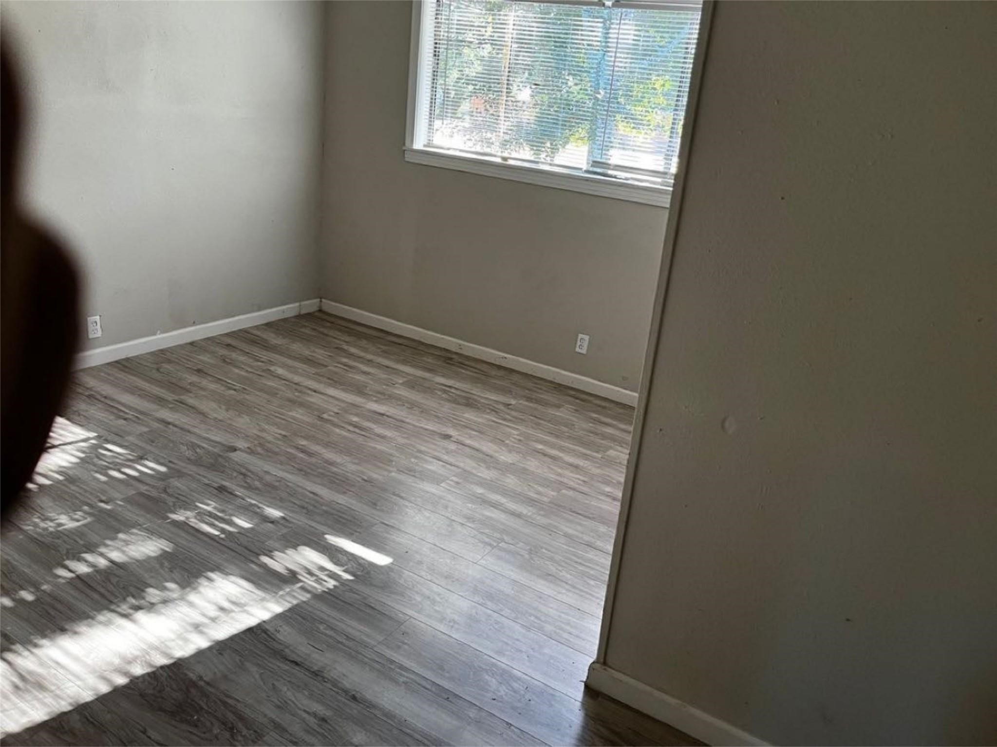 1648 W Rev Dr Ransom Howard Street Property Photo 4