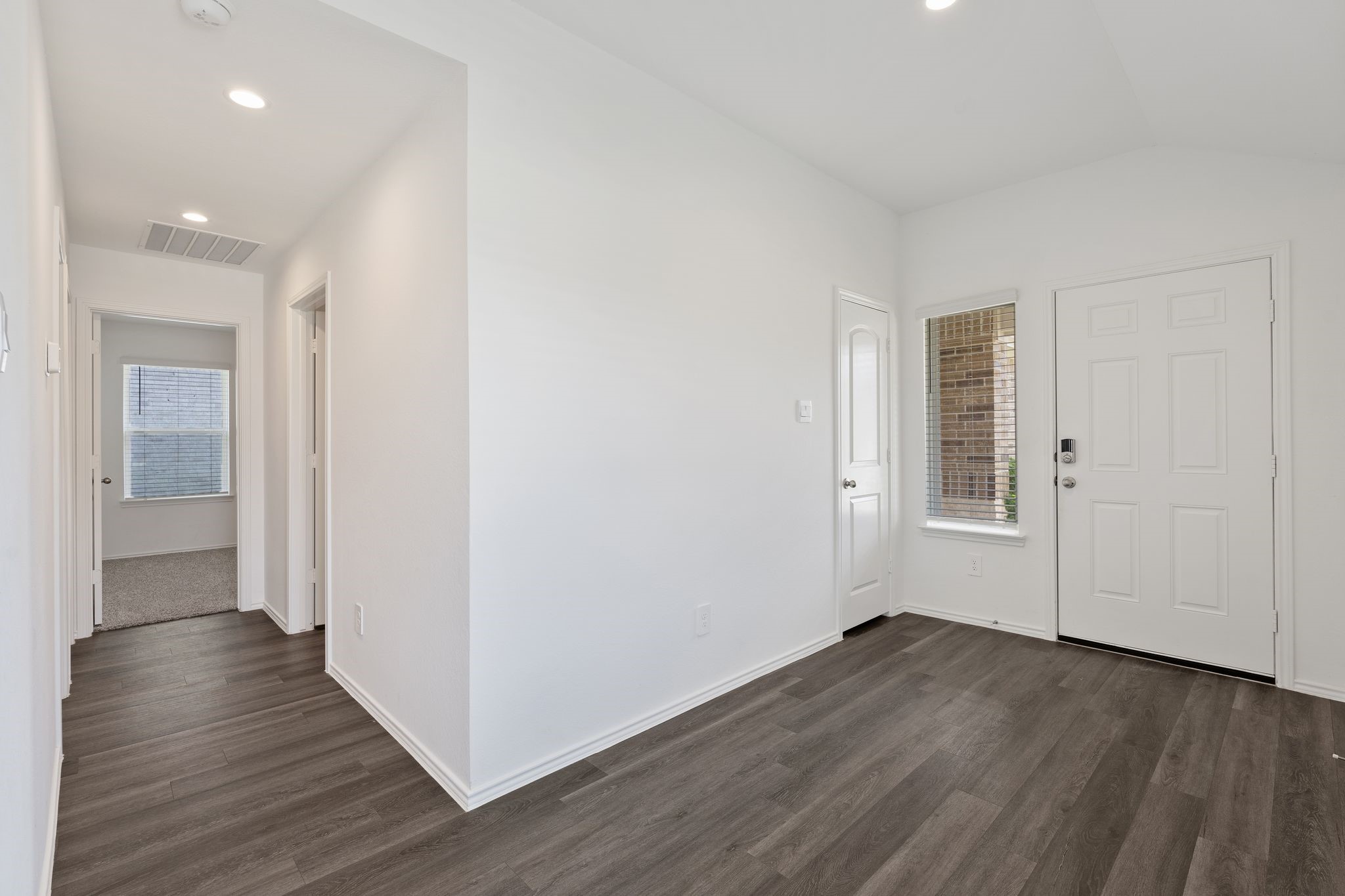 5203 Mossdale Bluff Lane Property Photo 12