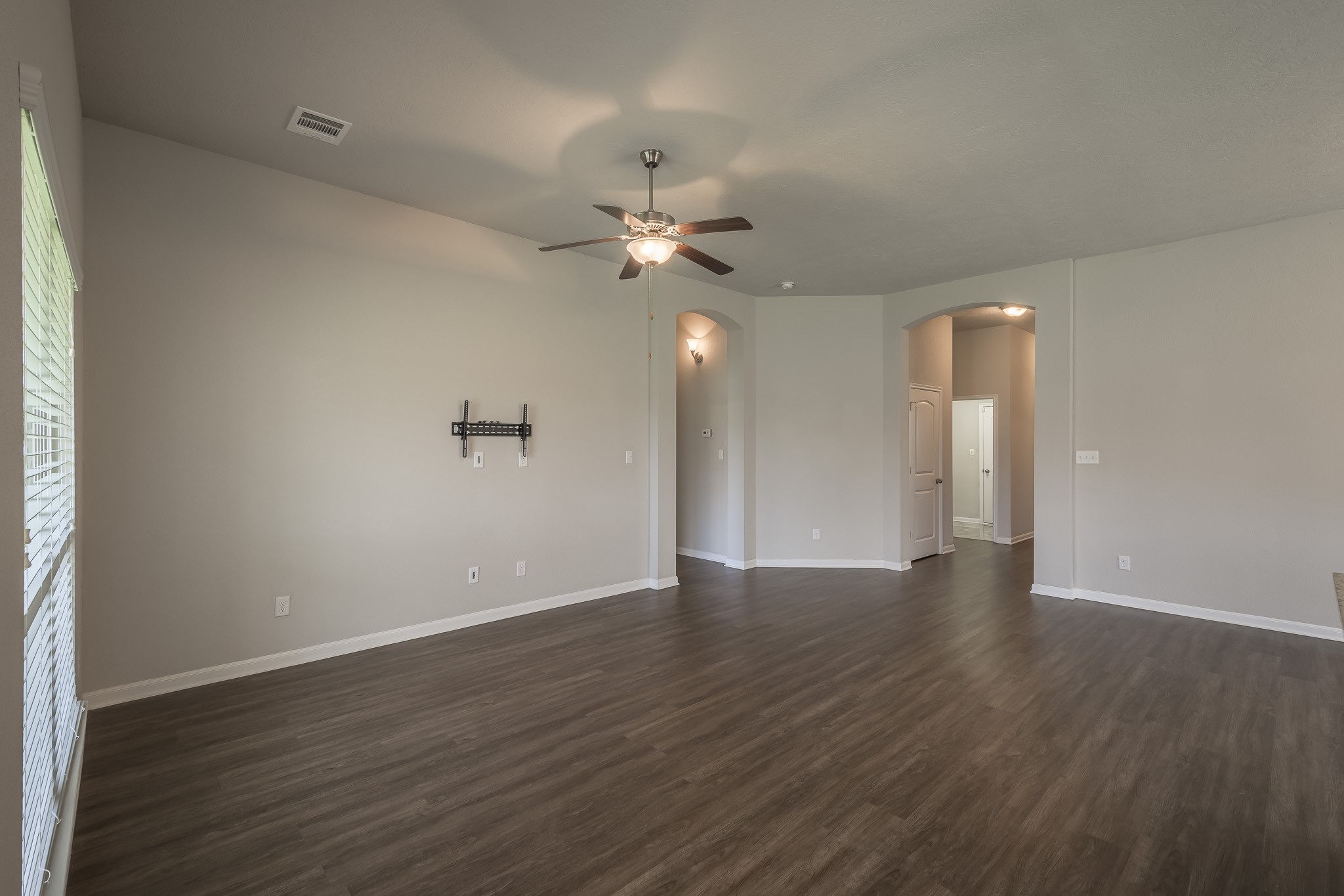 7418 Masters Drive Property Photo 5