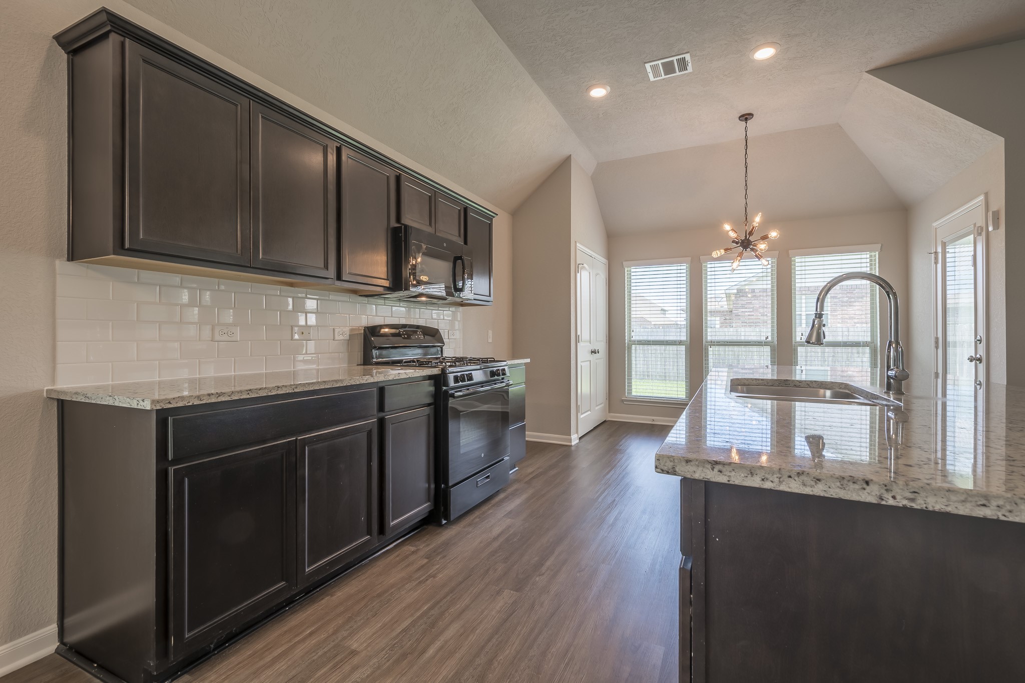 7418 Masters Drive Property Photo 8