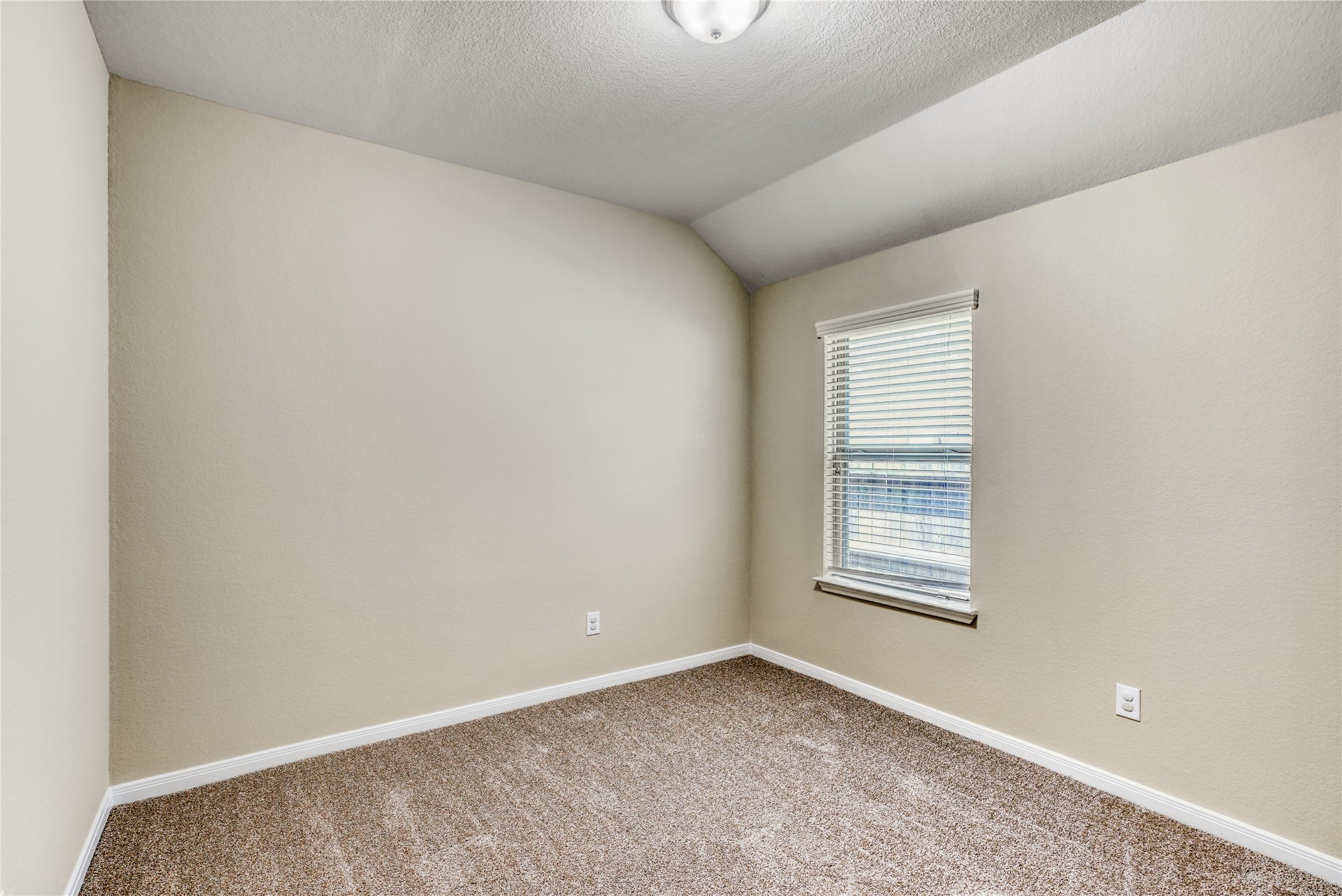 28270 Natalie Bend Road Property Photo 22