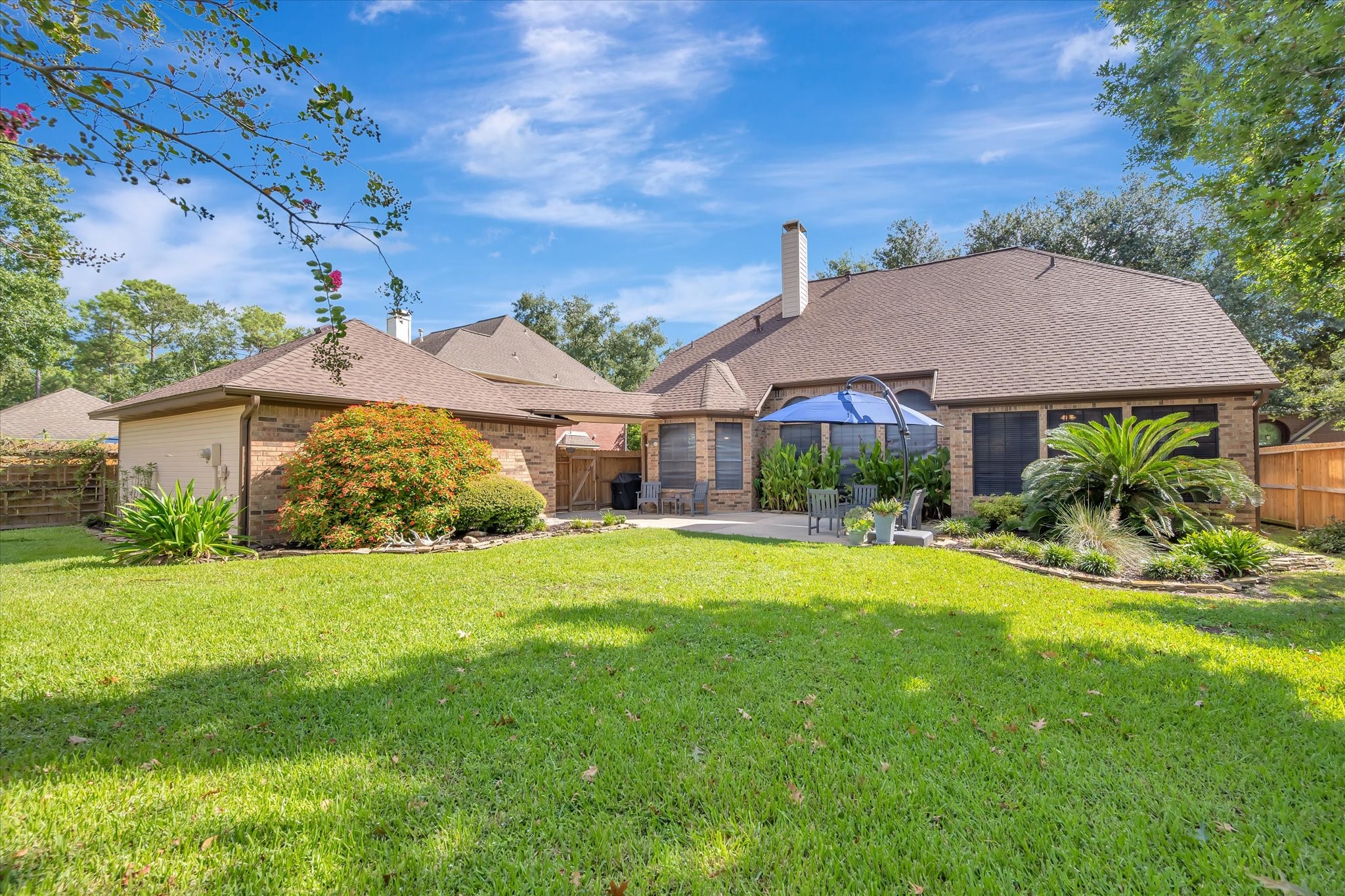 16531 Town Lake Court Property Photo 4