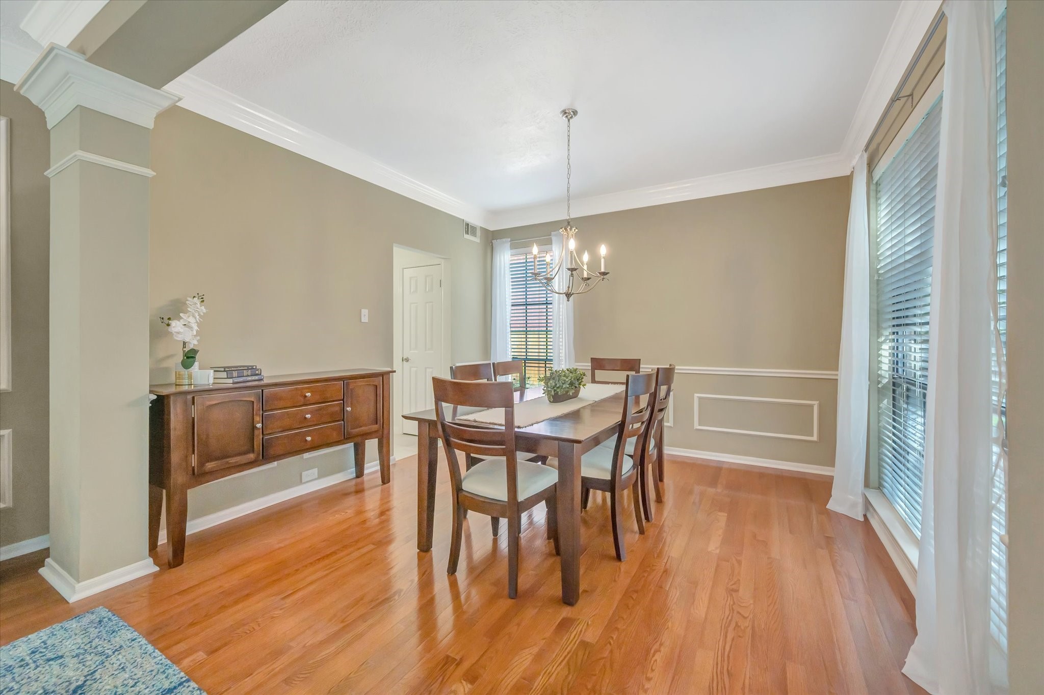 16531 Town Lake Court Property Photo 10