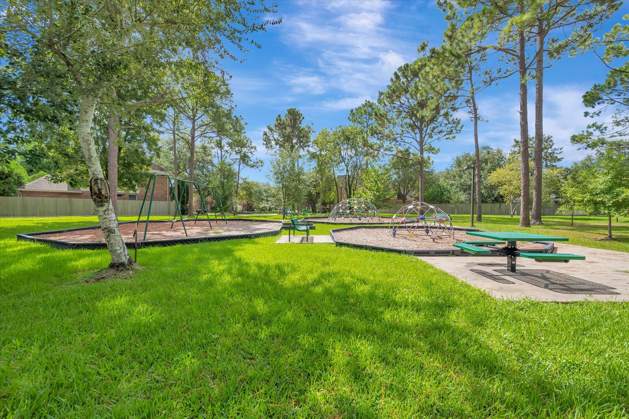 16531 Town Lake Court Property Photo 33