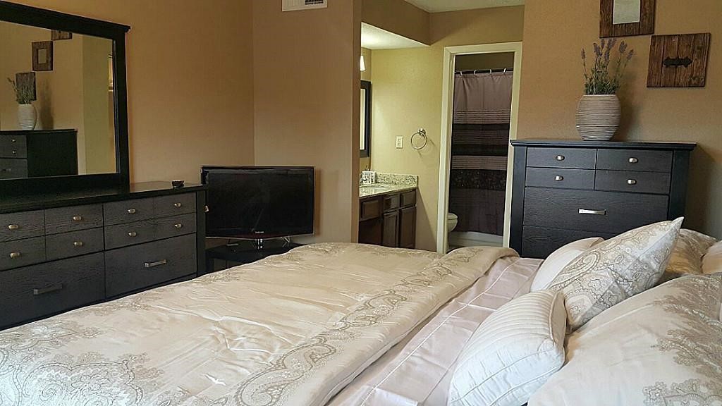 10555 Turtlewood Court 3005 Property Photo 18
