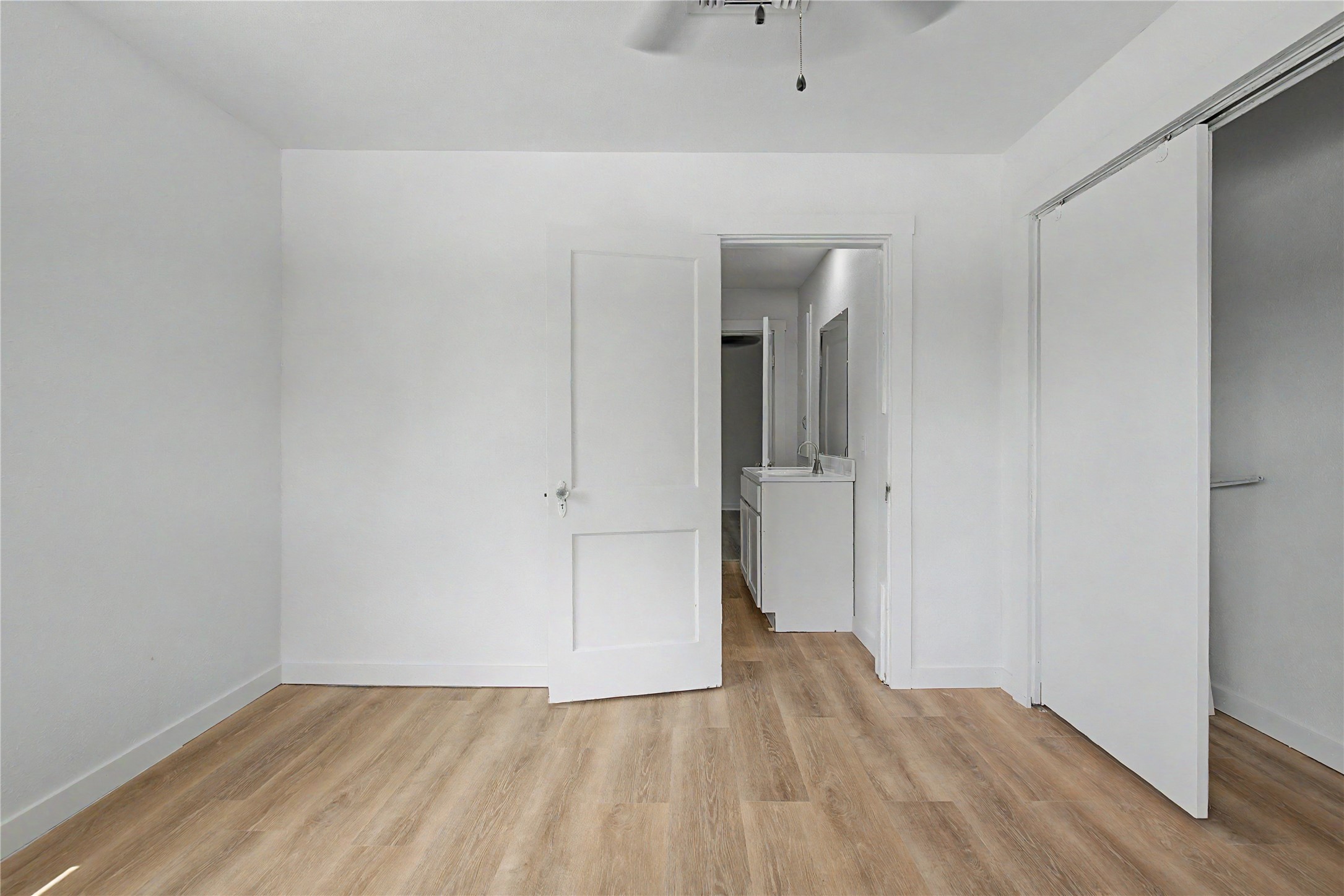632 University Avenue Property Photo 17