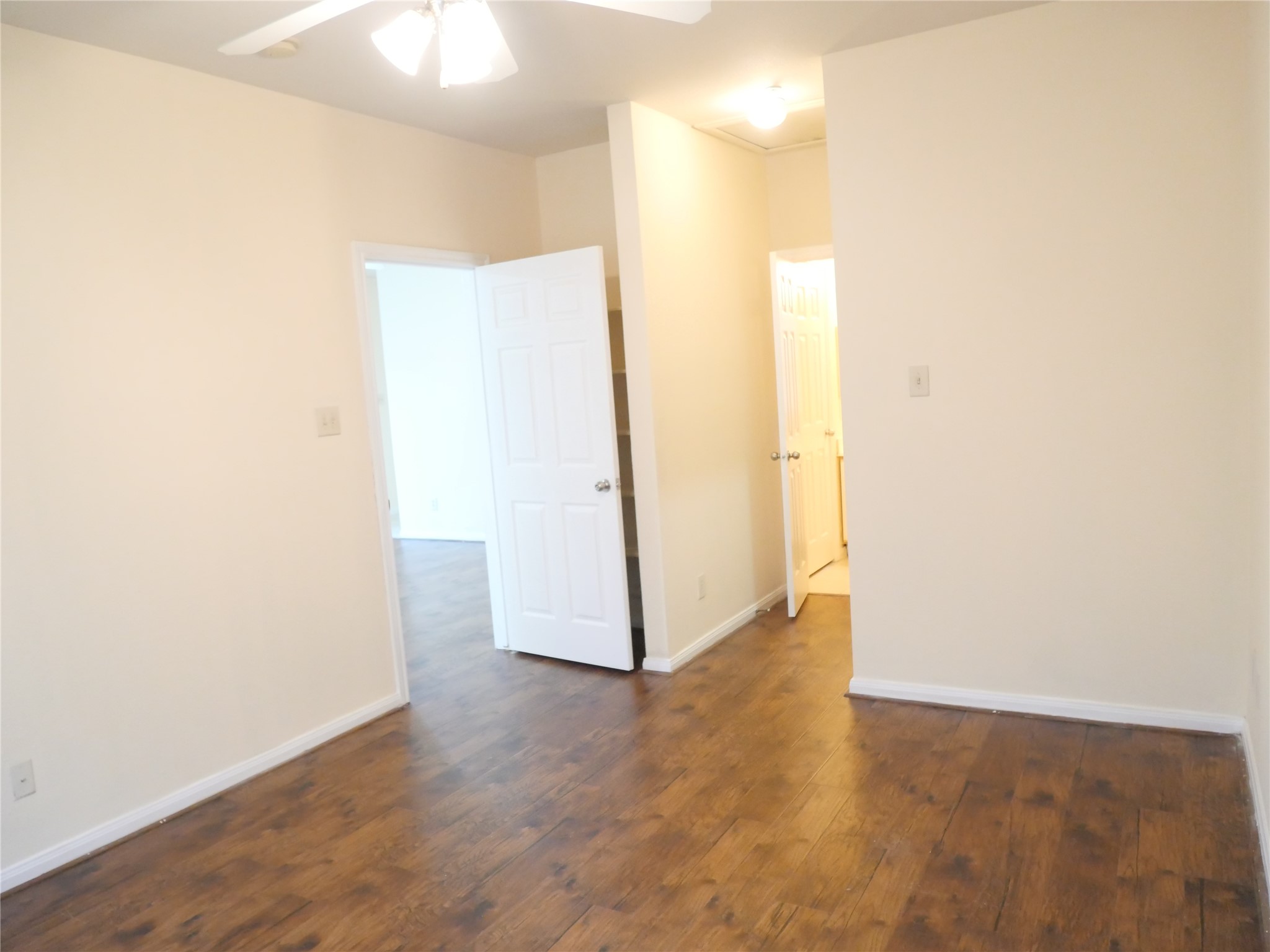 6289 Wilcrest Drive 7302 Property Photo 14