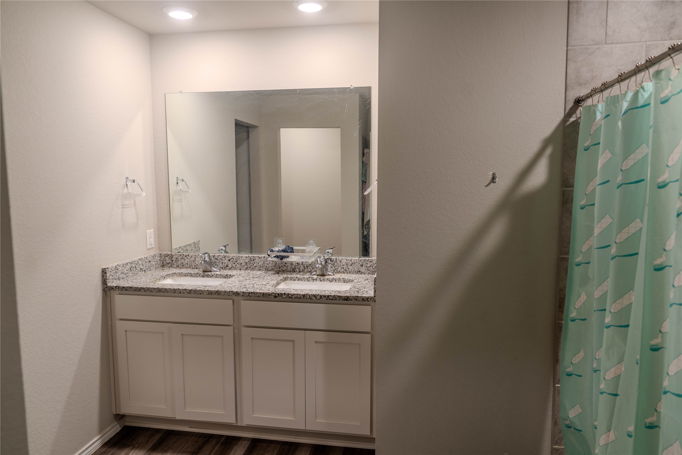 332 Pecos Drive Property Photo 17
