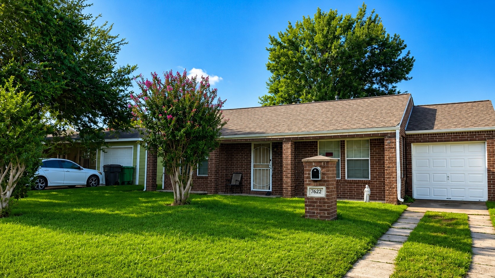 7622 Azalea Street Property Photo 1